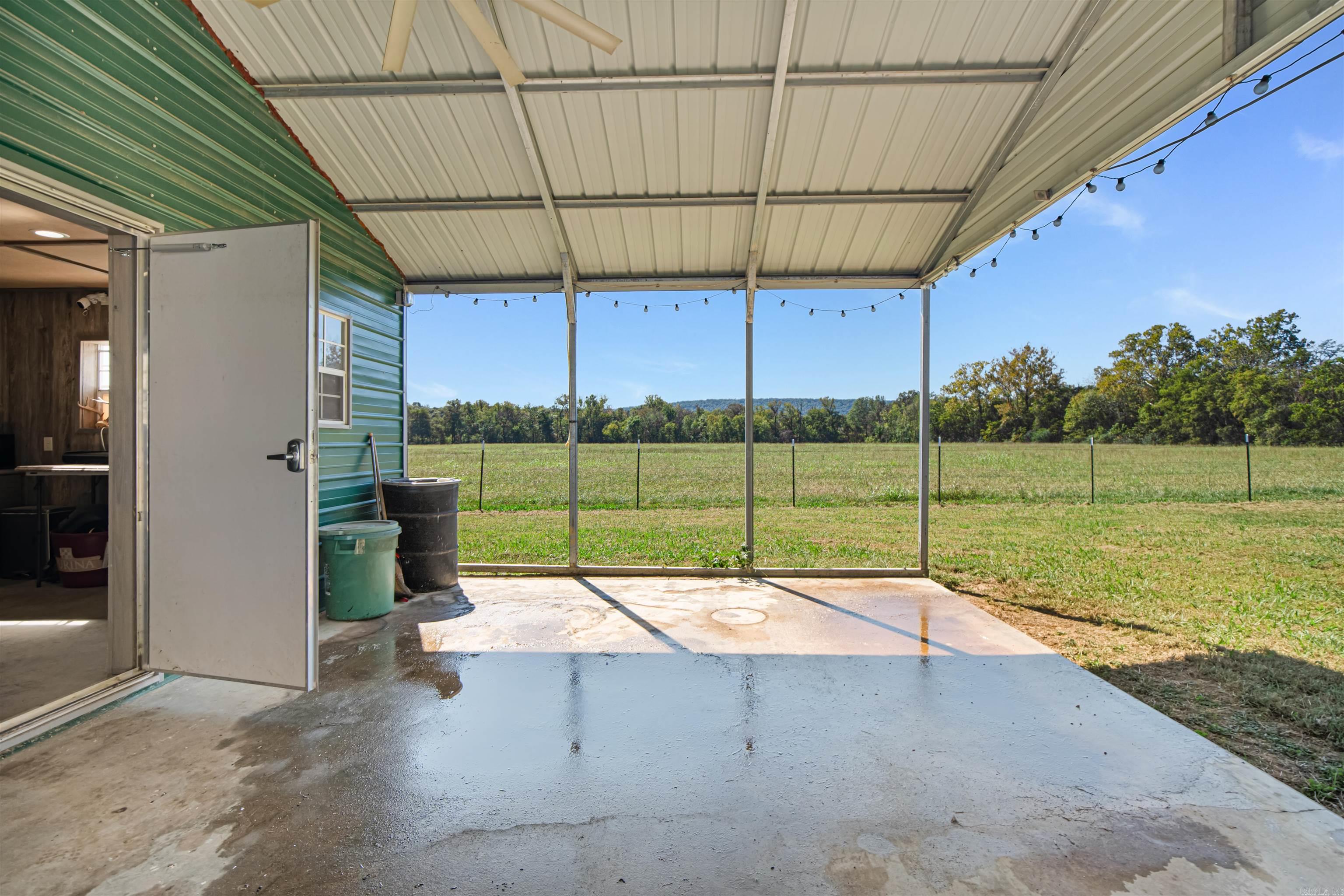 360 HWY 27-N  Story, AR