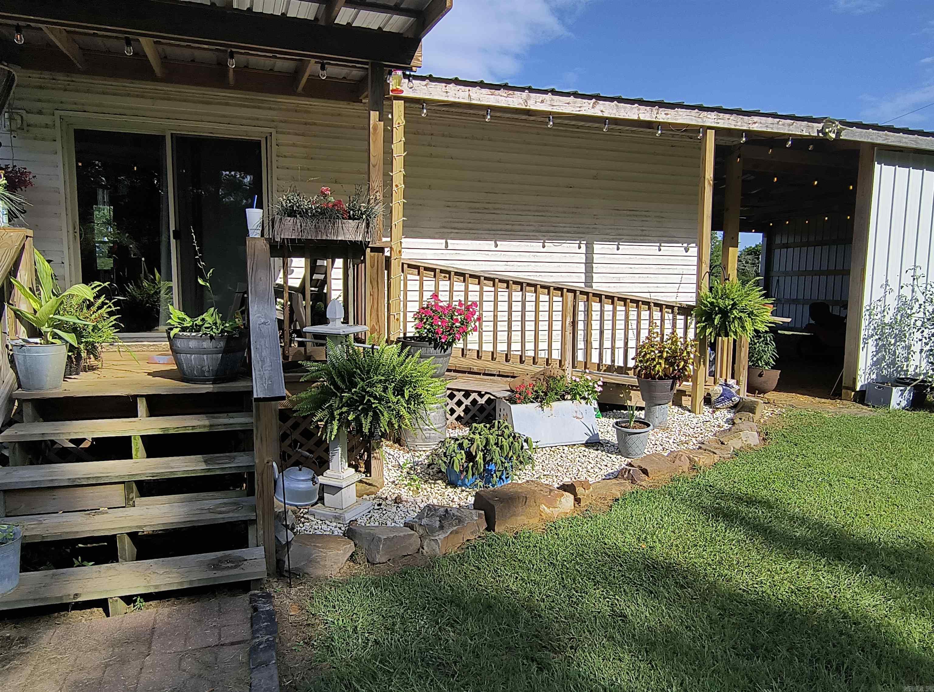 2631 Hwy 24 E.  Prescott, AR