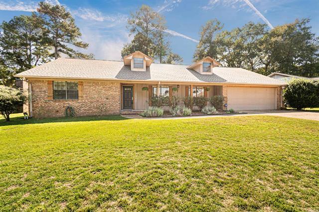 2109  Rosewood Dr  El Dorado, AR
