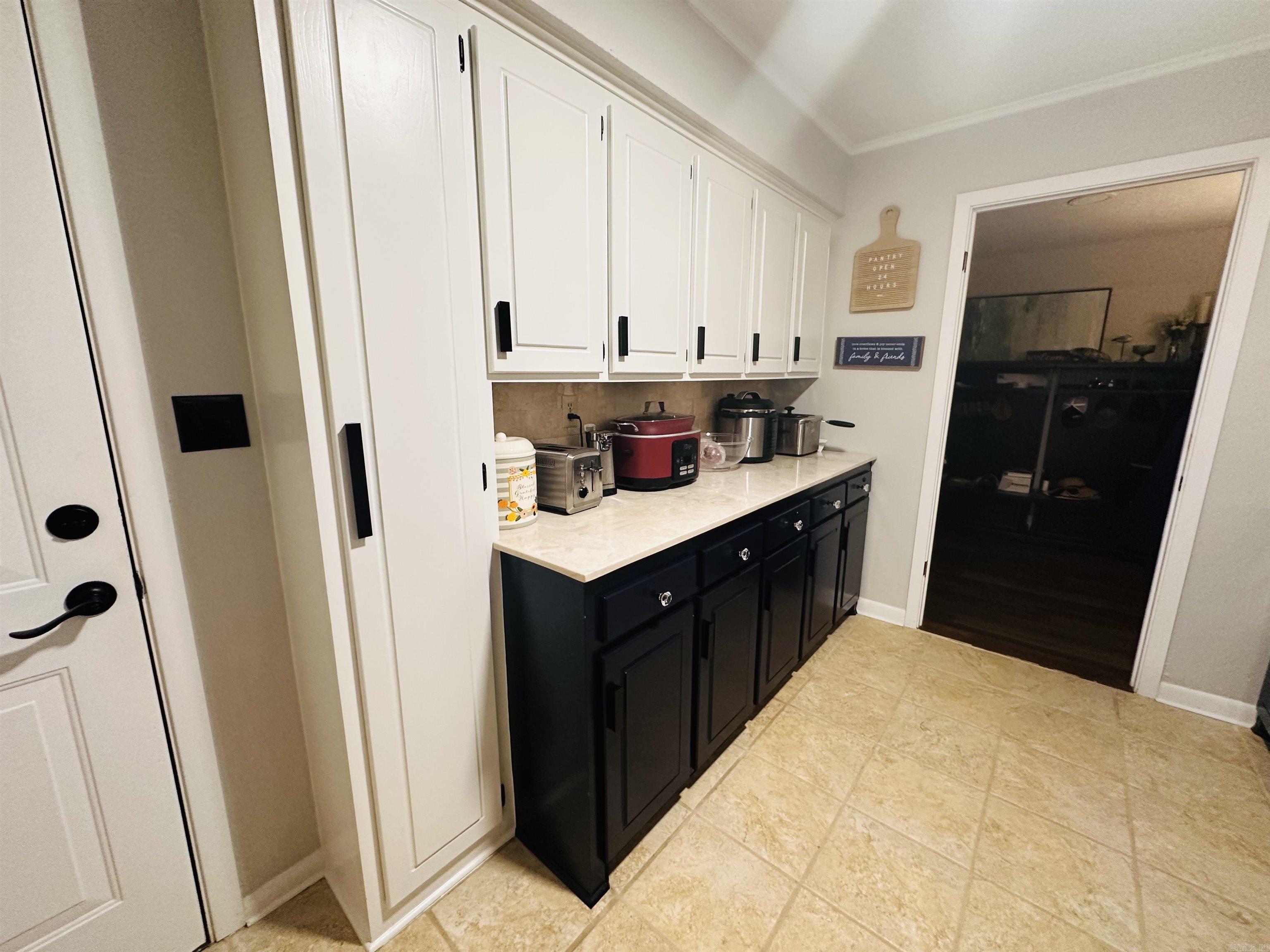 137 N Pine  Mount Ida, AR