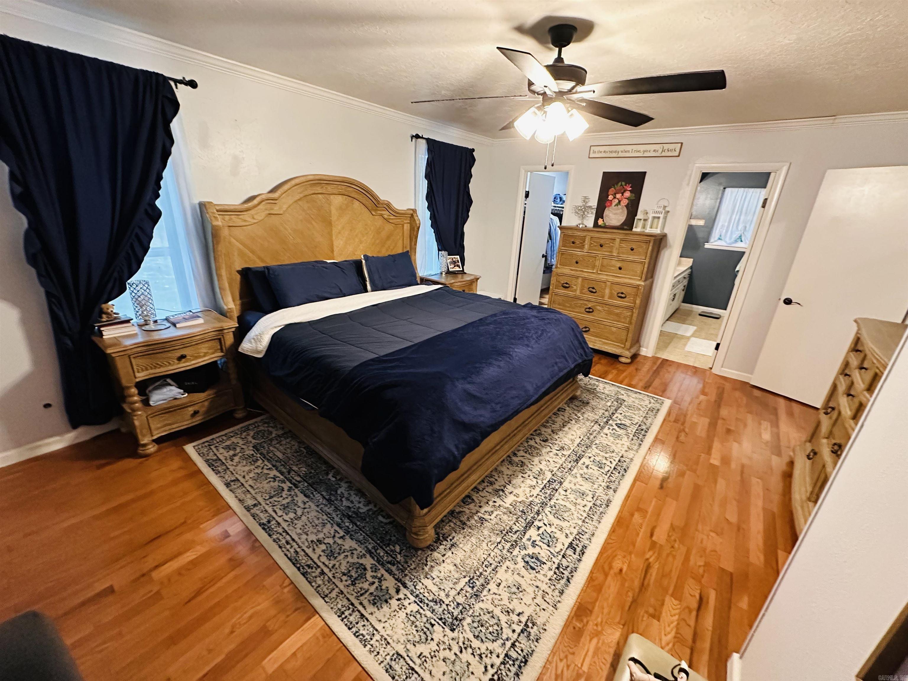 137 N Pine  Mount Ida, AR