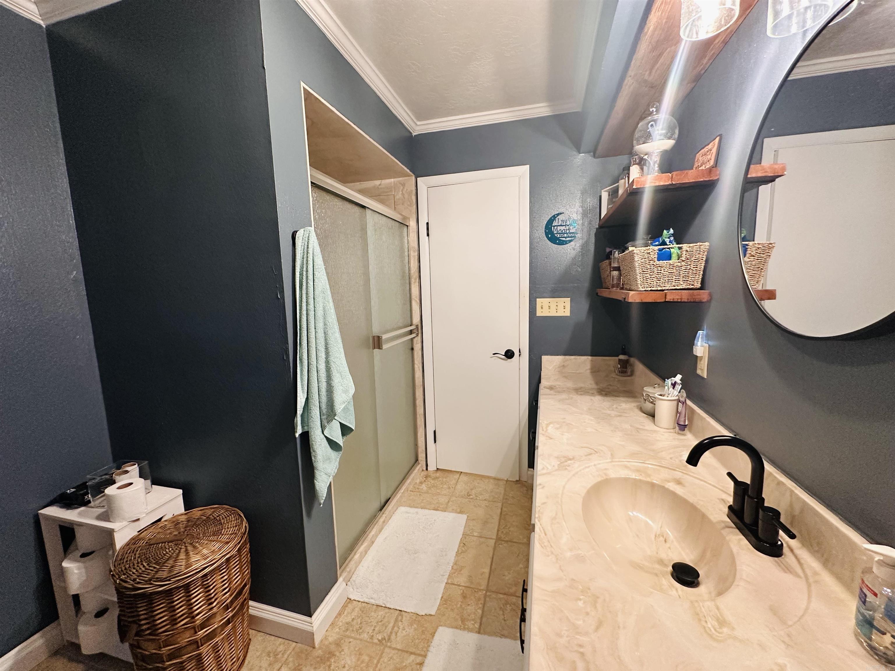 137 N Pine  Mount Ida, AR