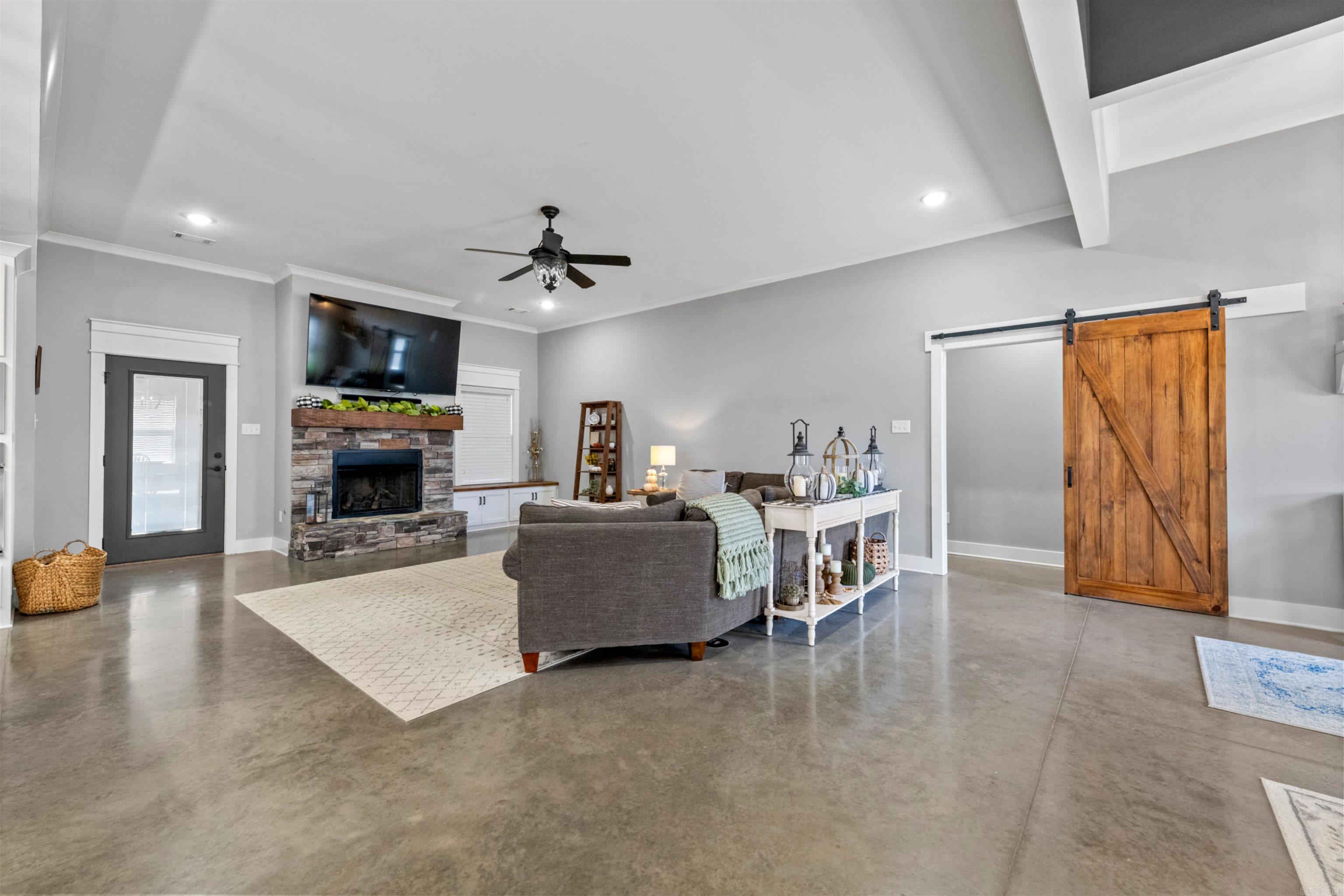 8416 E Woodruff  Sherwood, AR