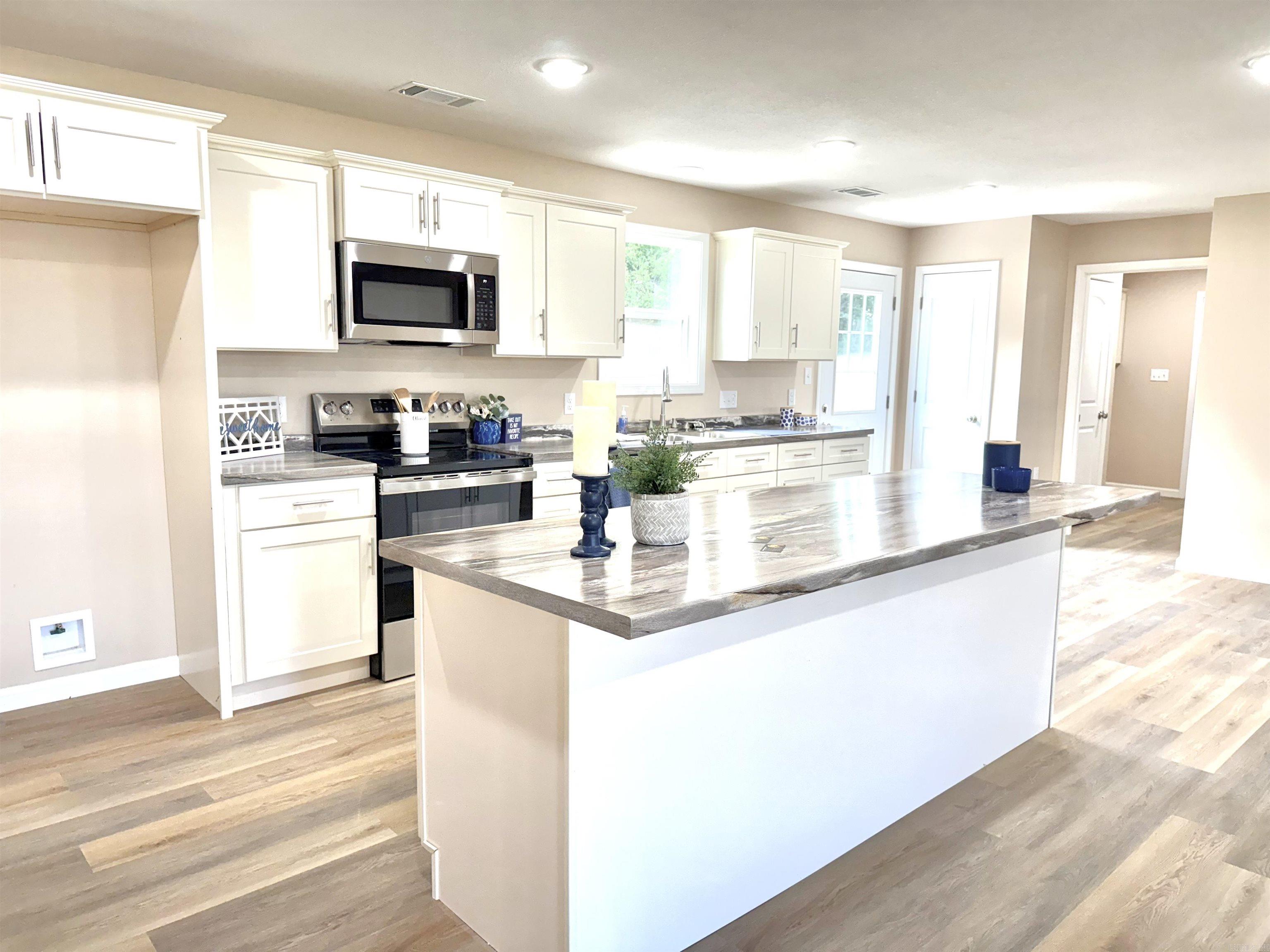 205 Raymond  Paragould, AR