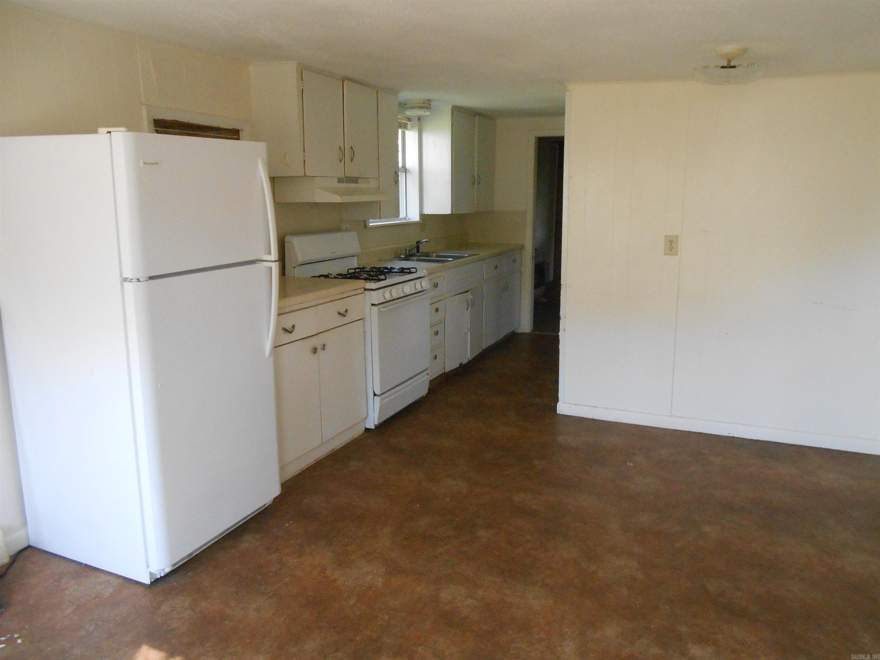 136 Third St 146 Third St Clinton, AR