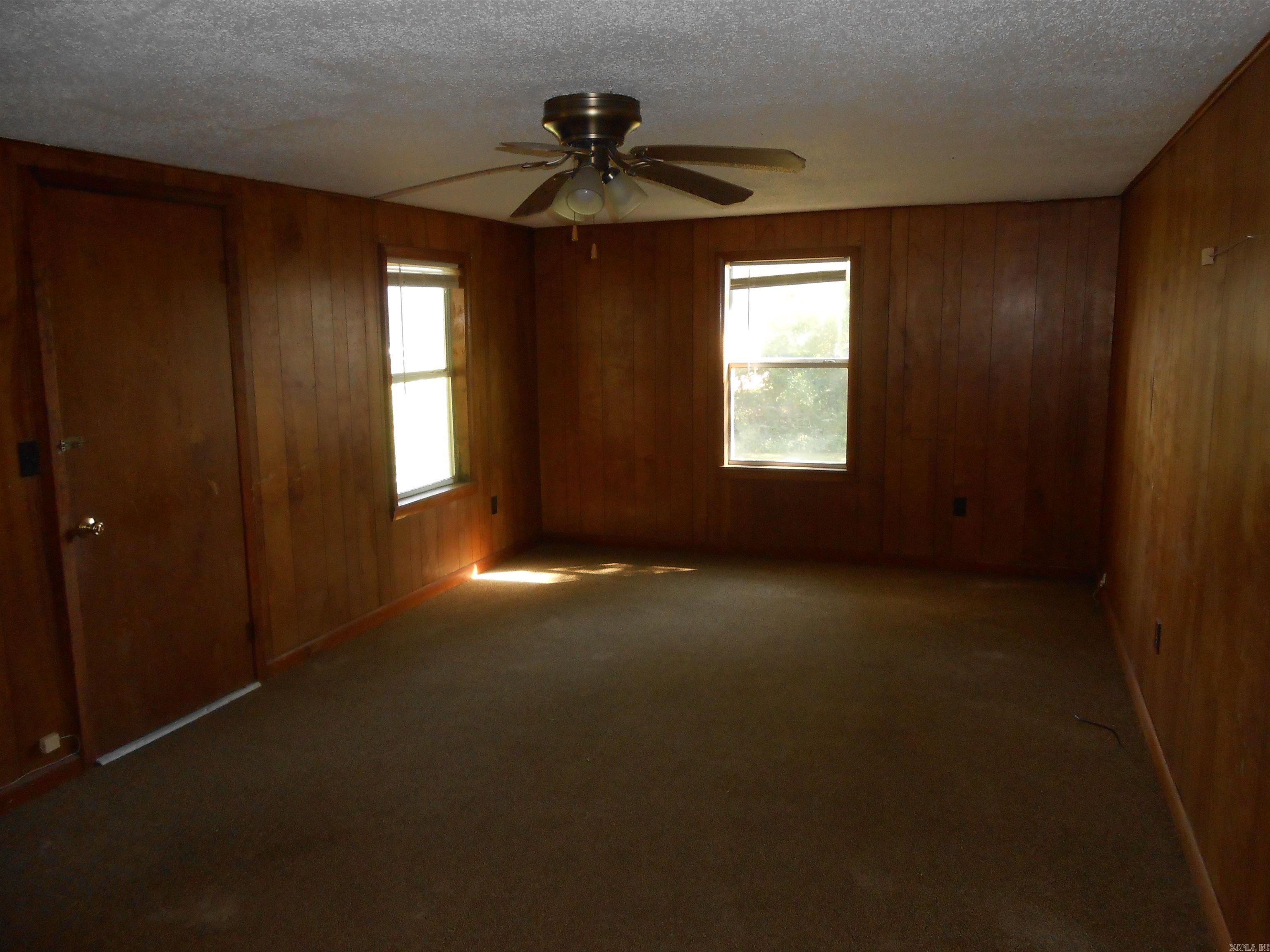 136 Third St 146 Third St Clinton, AR