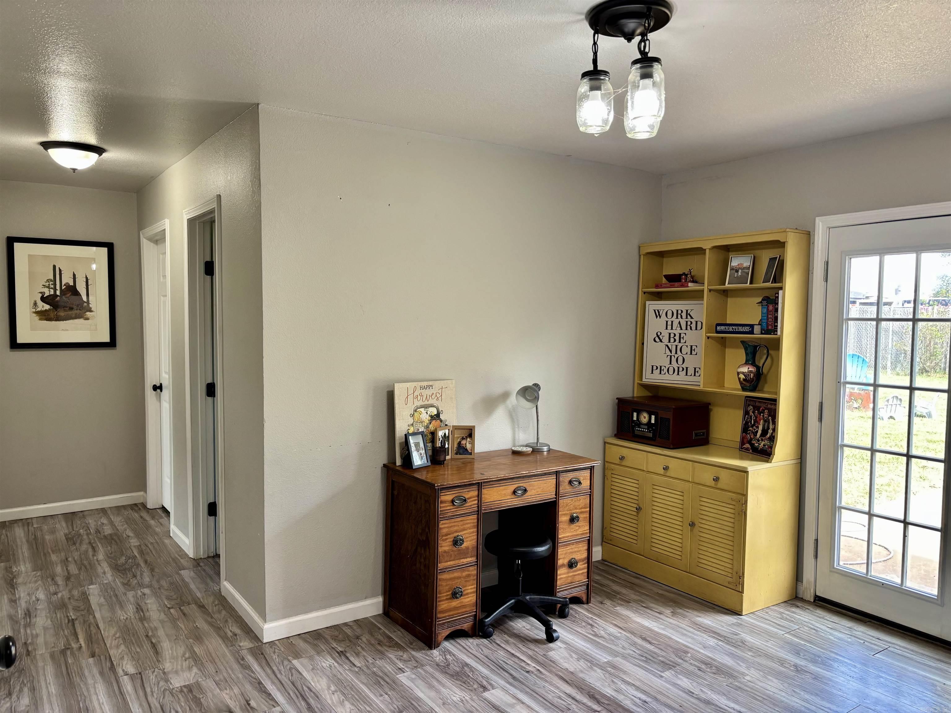 110 Oak  Lake City, AR