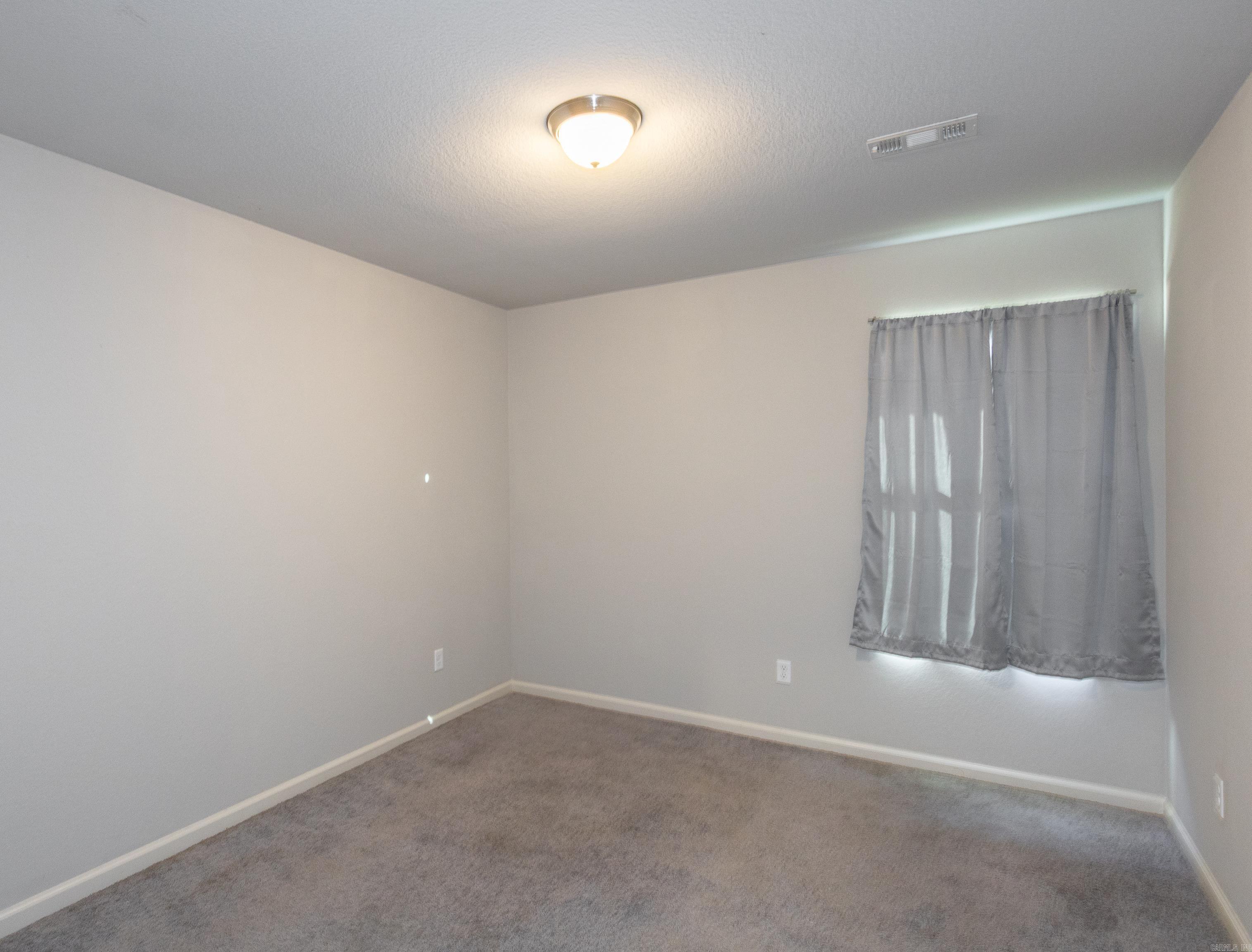 17 Diamanitina  Little Rock, AR