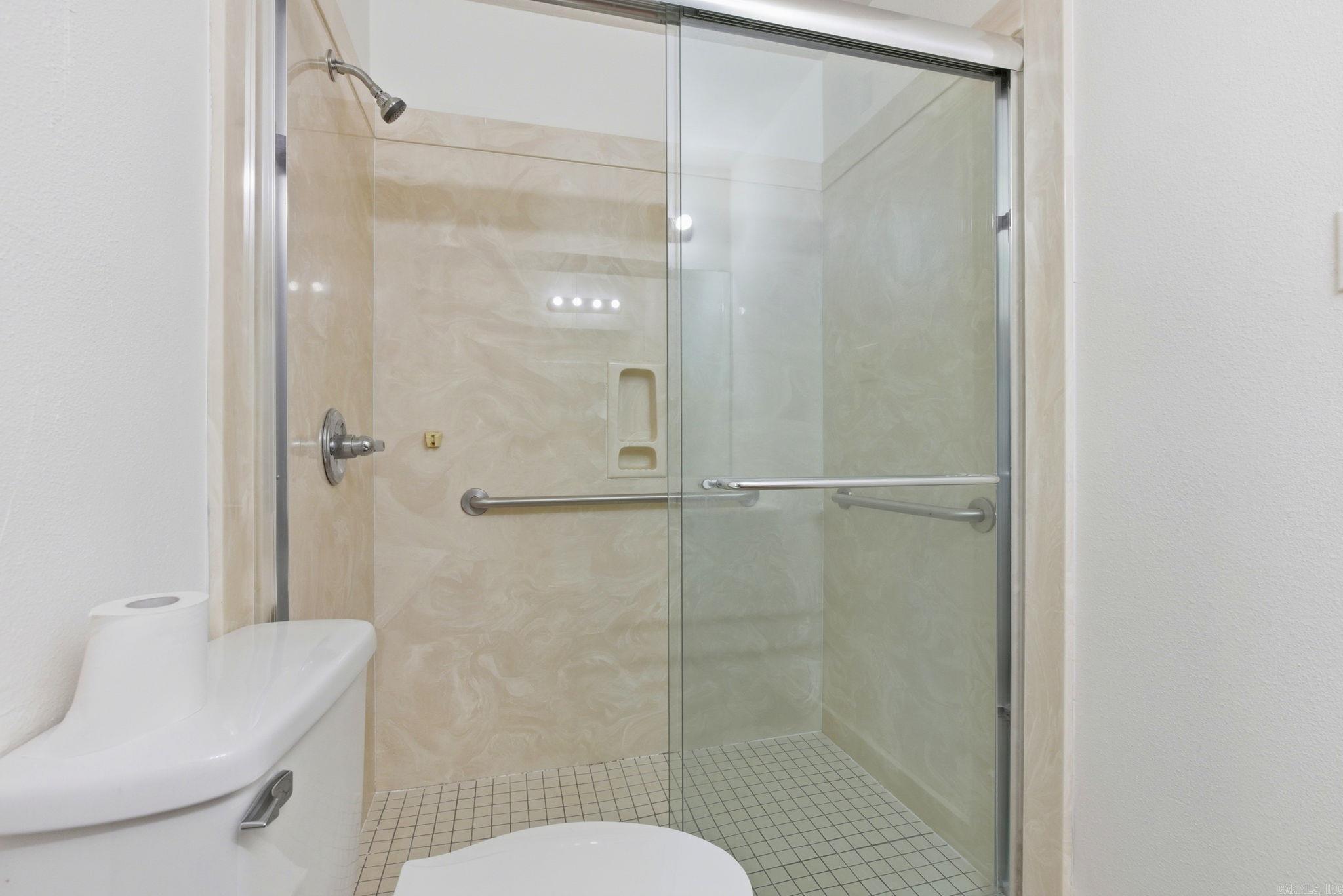 12621 Valleywood Dr  Little Rock, AR