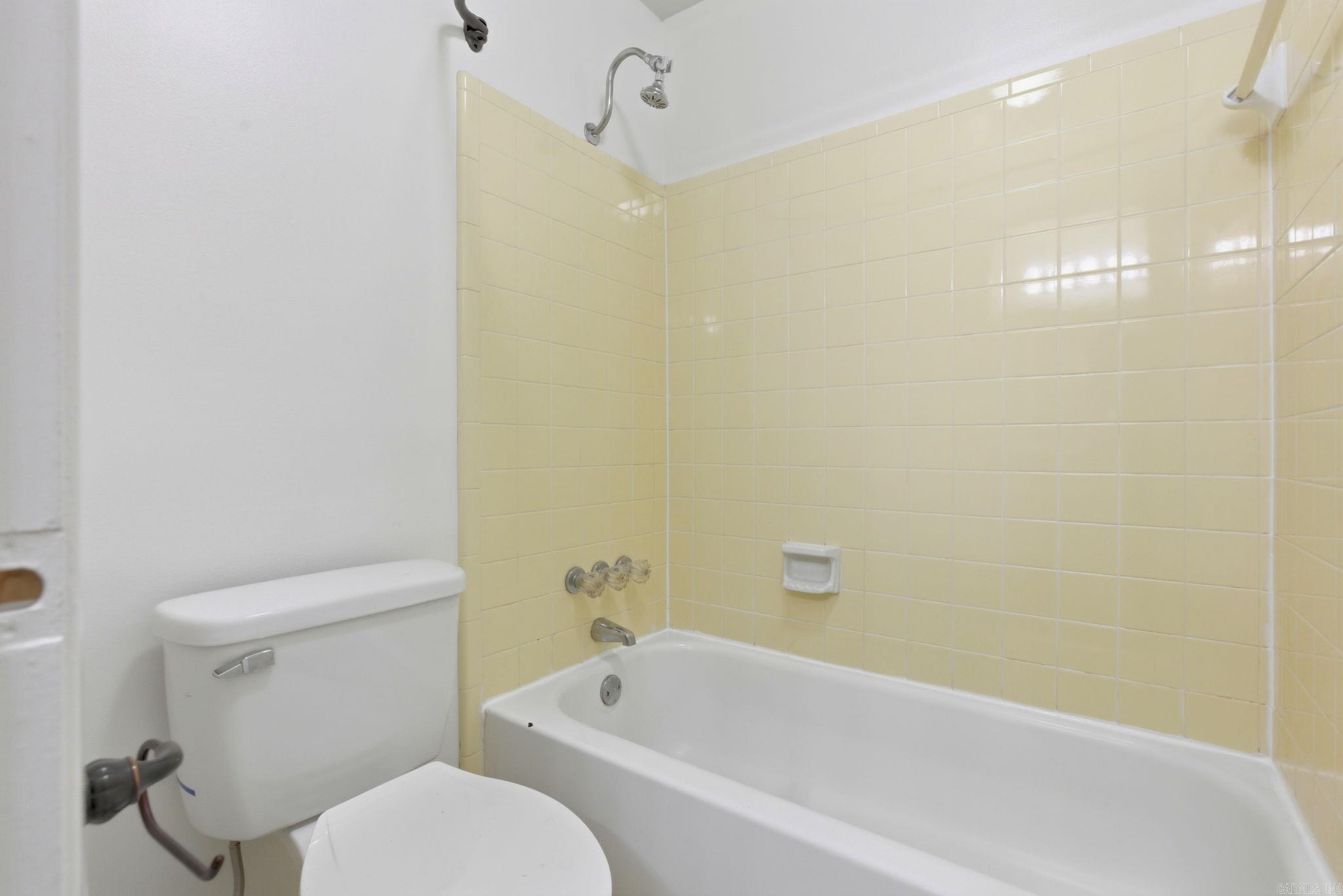 12621 Valleywood Dr  Little Rock, AR