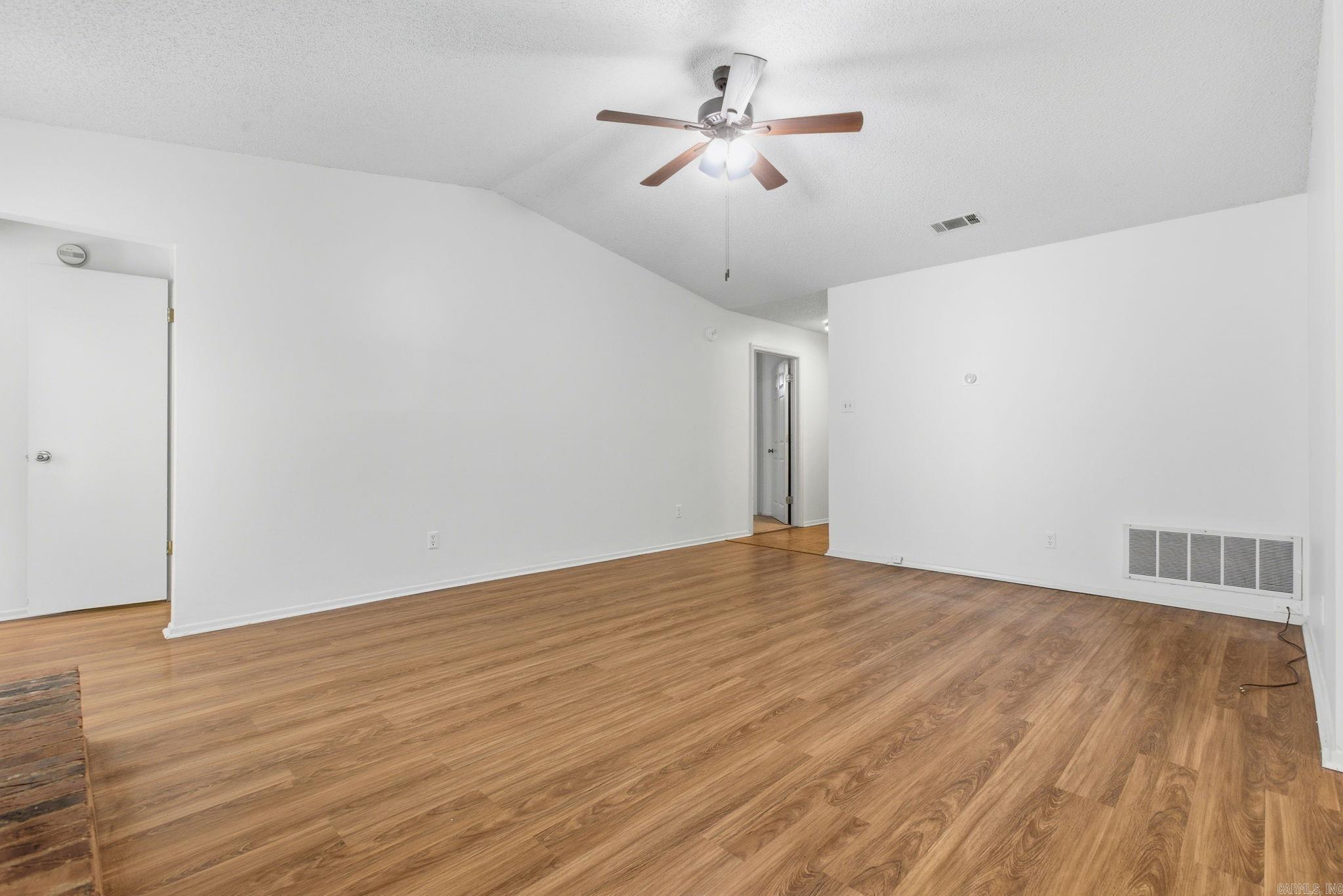 12621 Valleywood Dr  Little Rock, AR