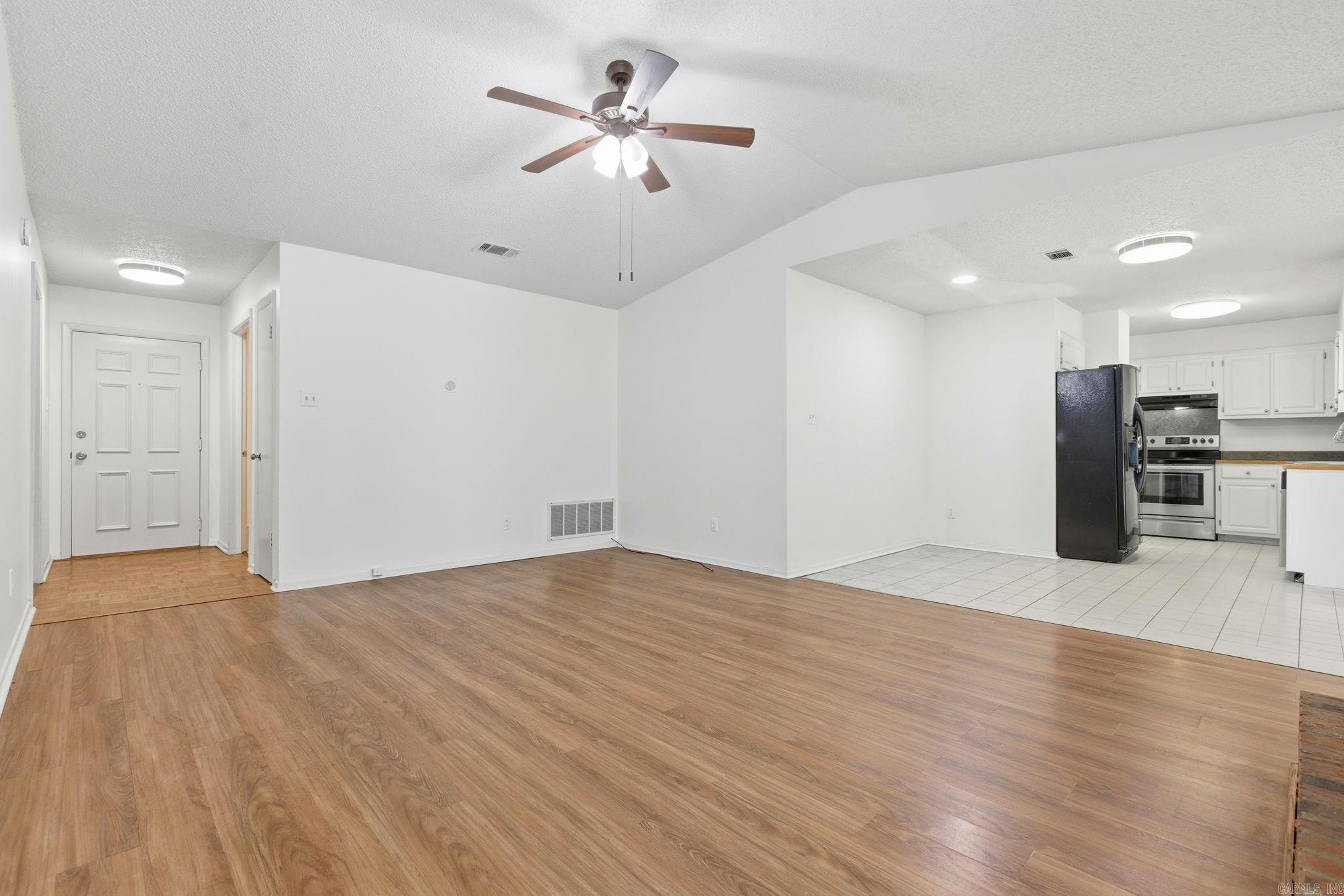 12621 Valleywood Dr  Little Rock, AR