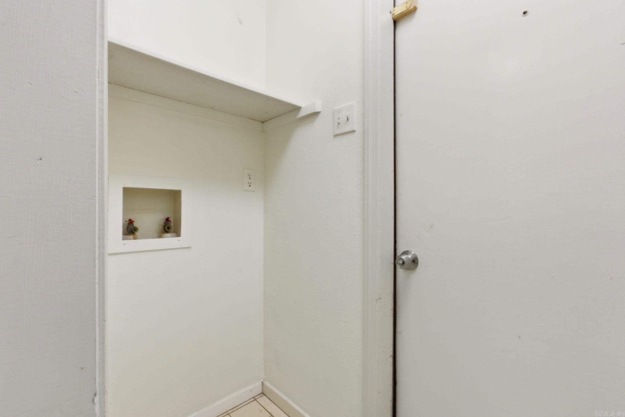 12621 Valleywood Dr  Little Rock, AR