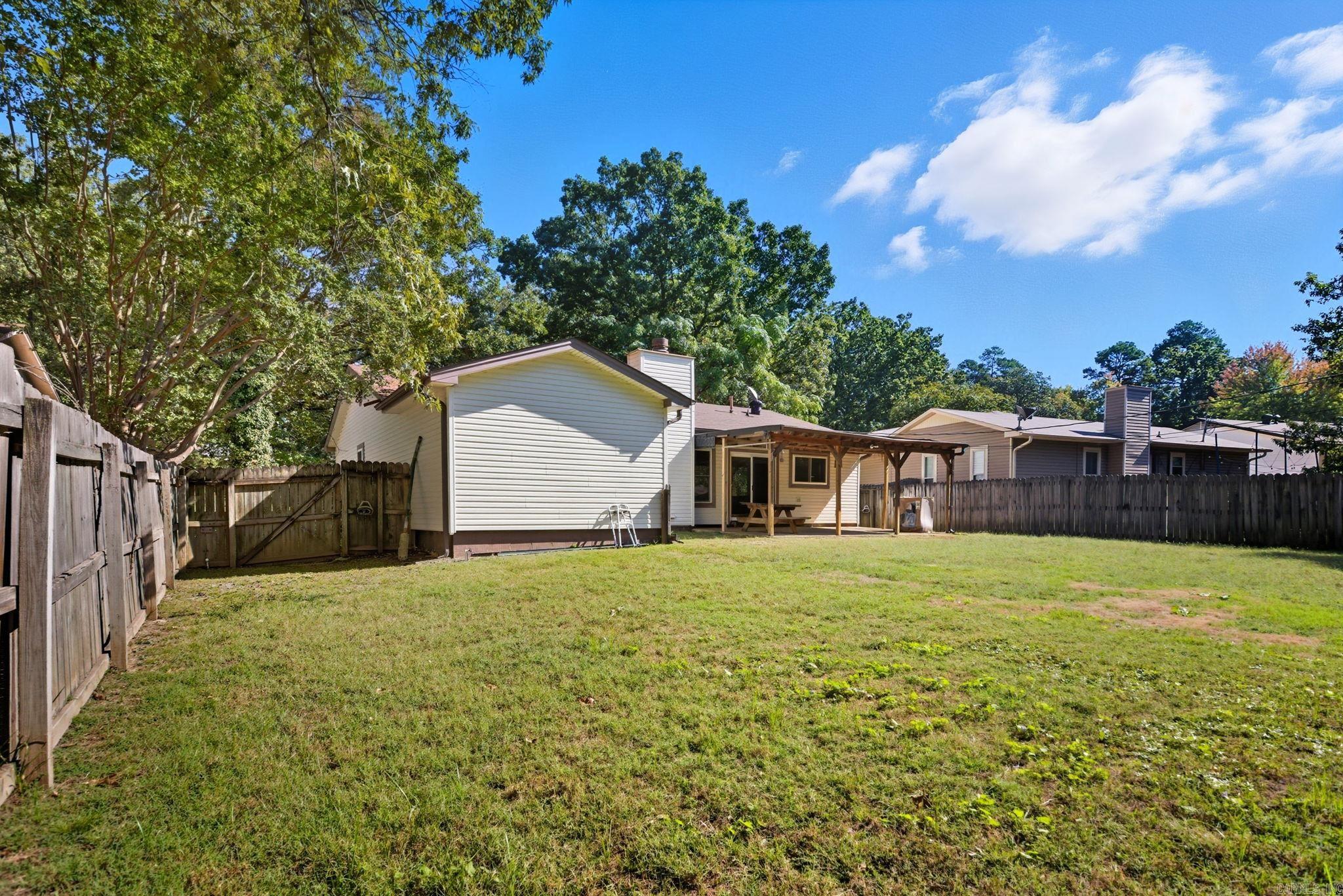 12621 Valleywood Dr  Little Rock, AR