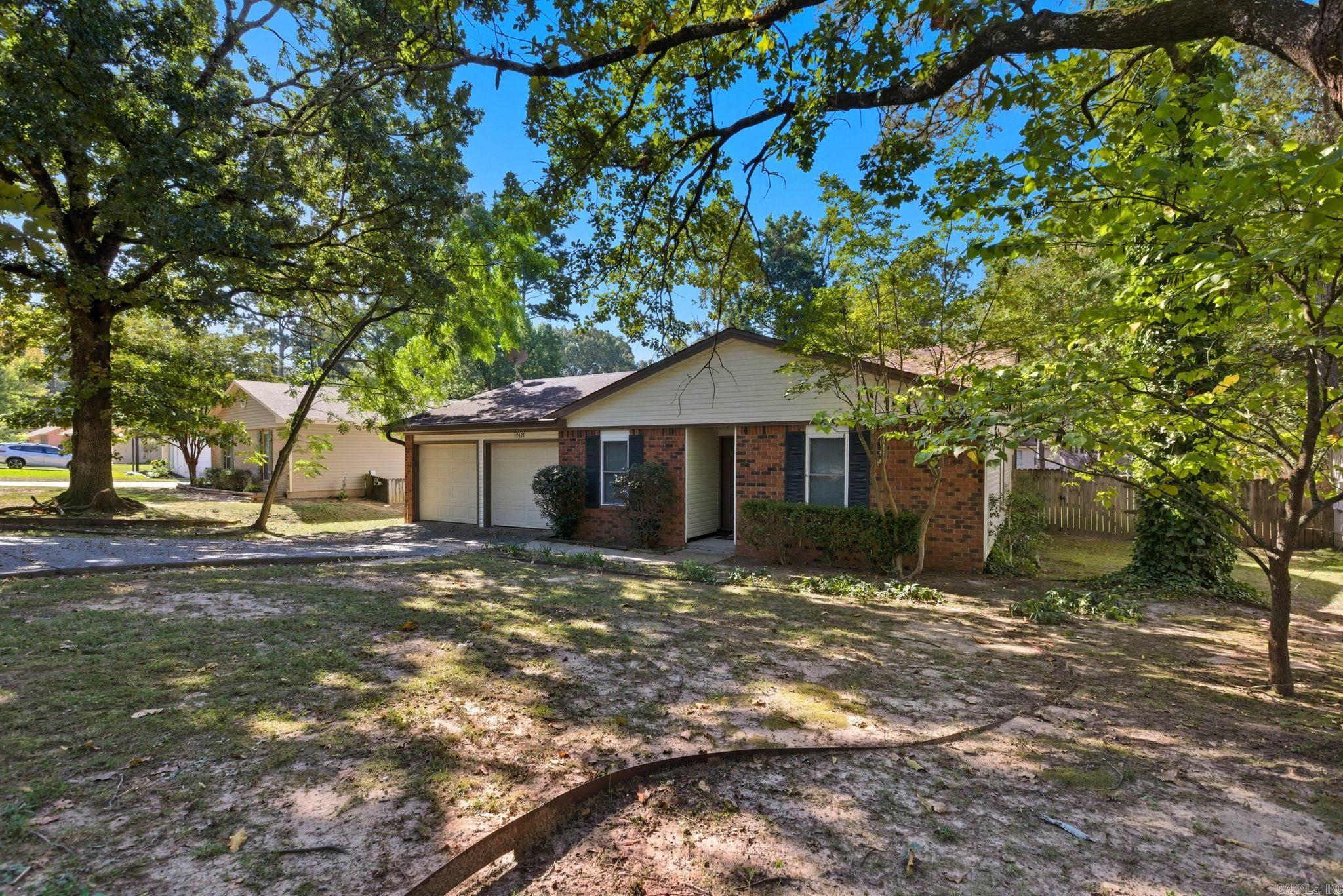 12621 Valleywood Dr  Little Rock, AR