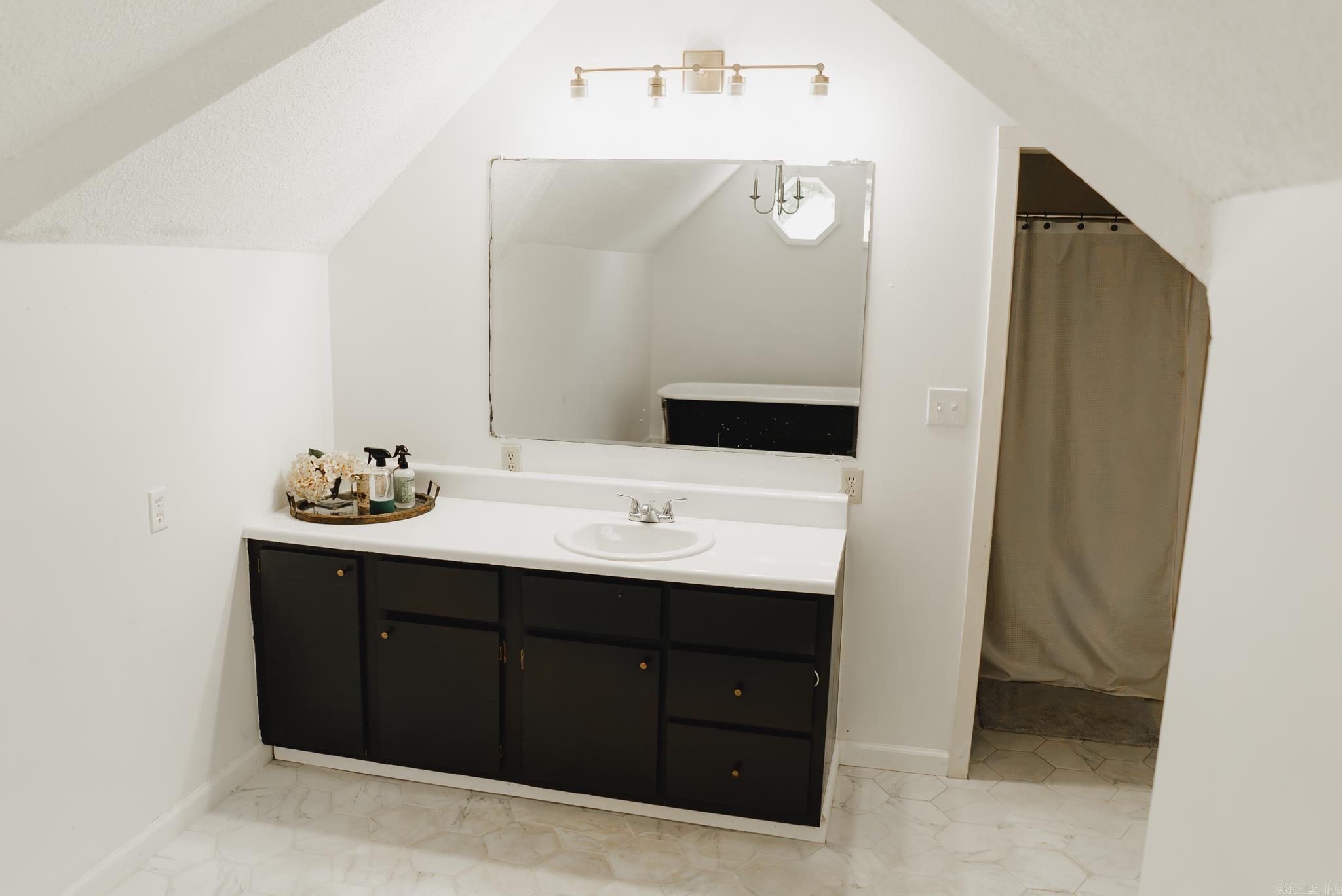 524 S Gabbert  Monticello, AR