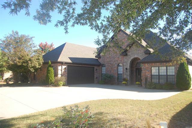 14  Bouriese  Maumelle, AR