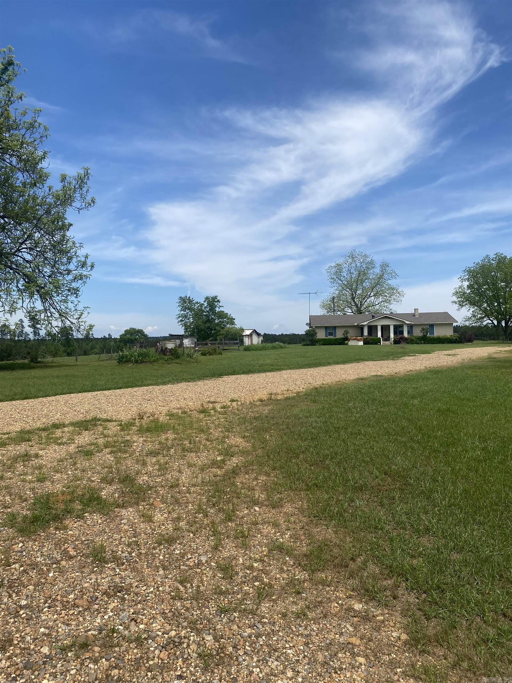 239 Hempstead 347 Nashville, AR 71852