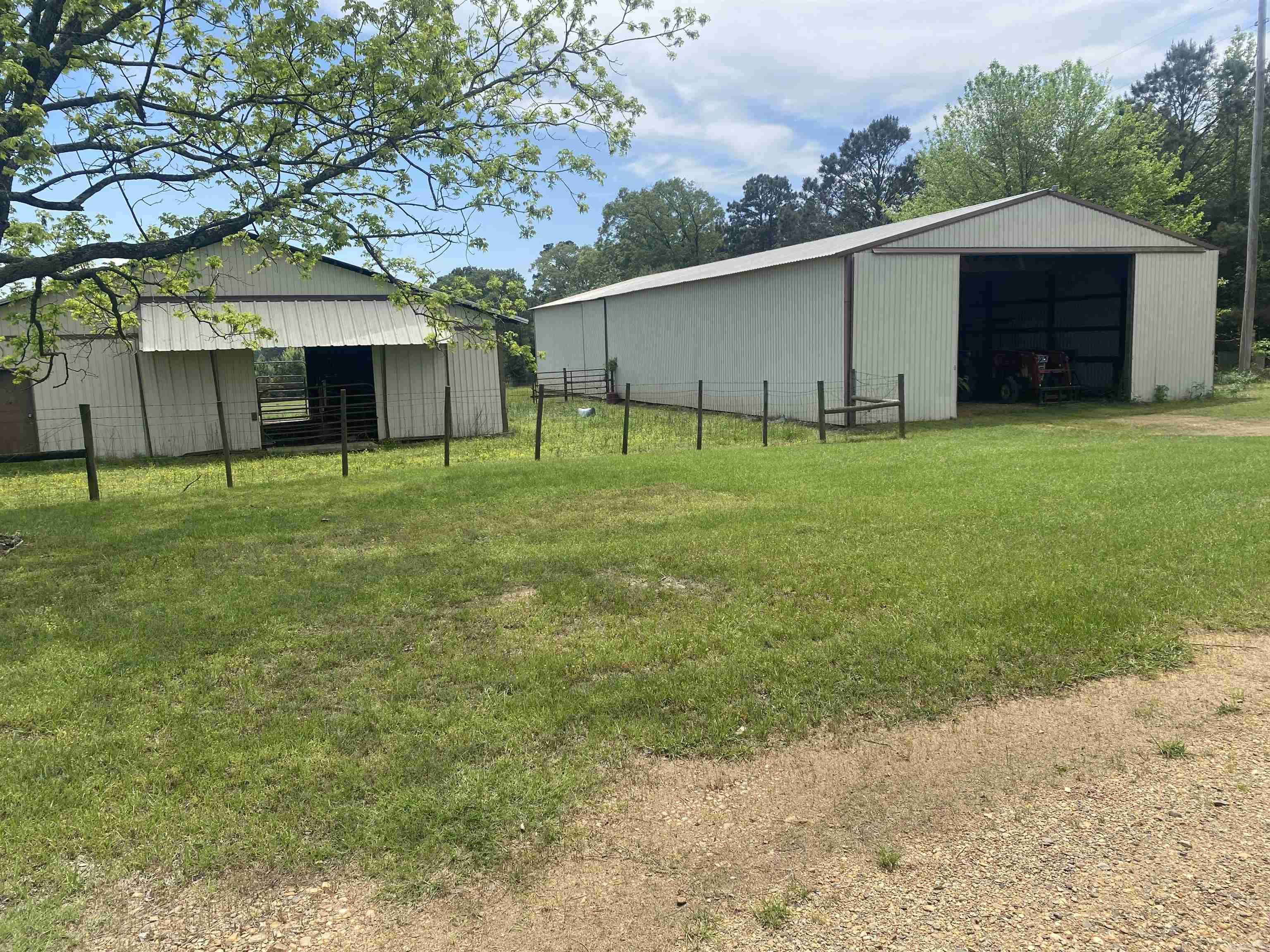 239 Hempstead 347 Nashville, AR 71852