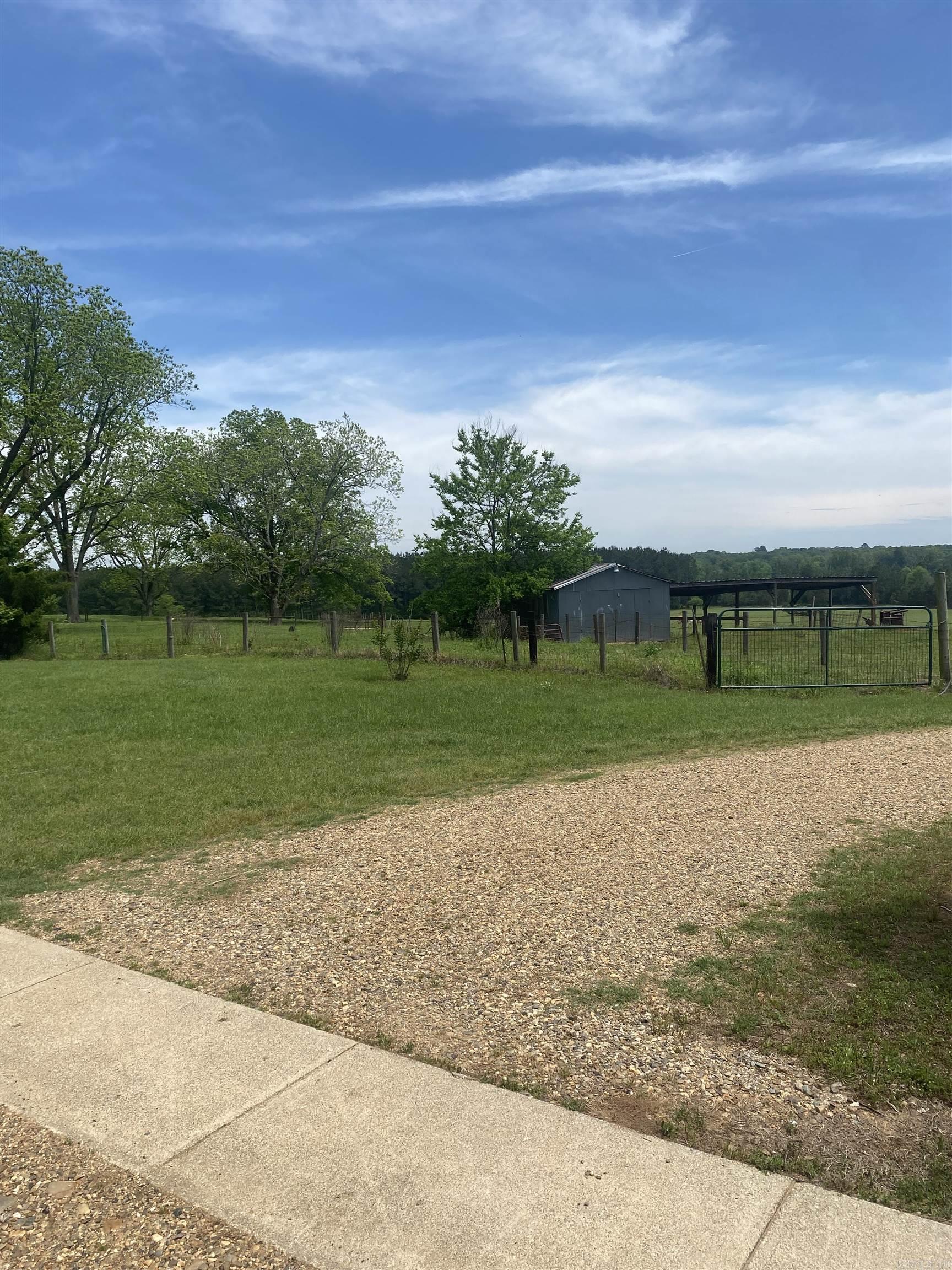 239 Hempstead 347 Nashville, AR 71852