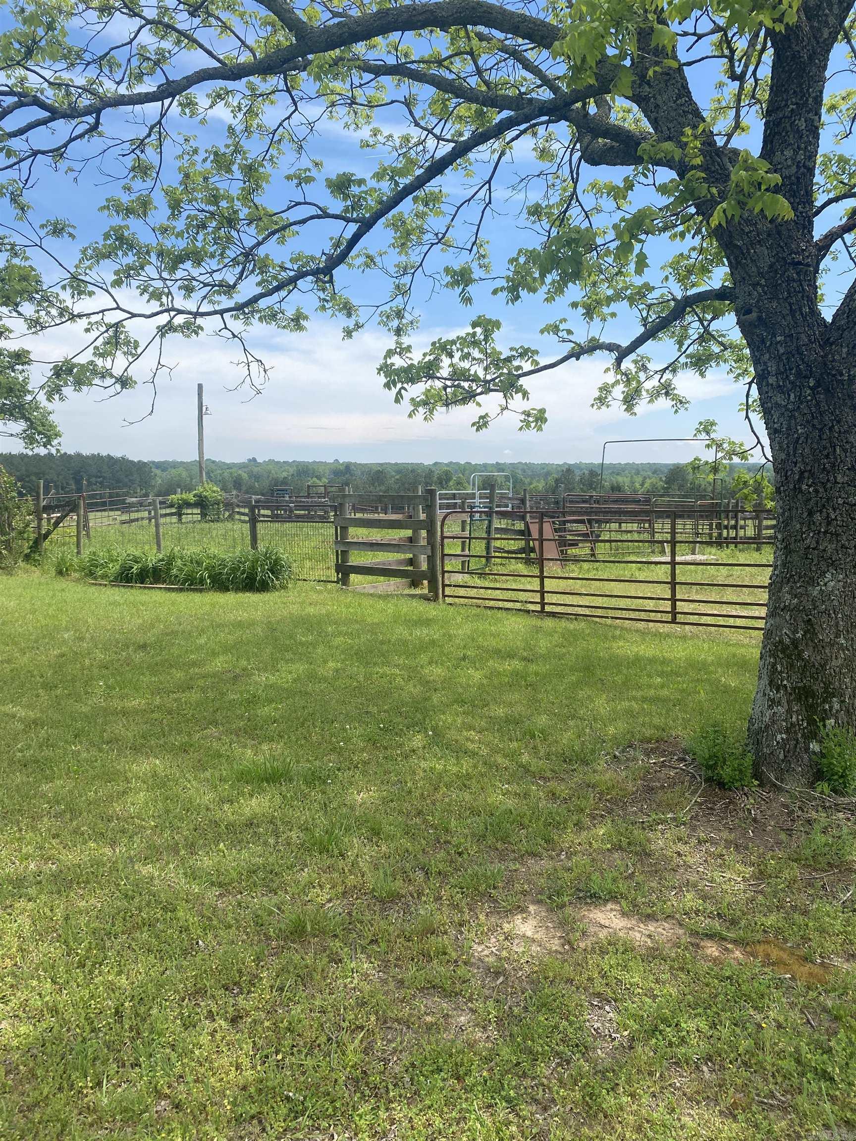 239 Hempstead 347 Nashville, AR 71852