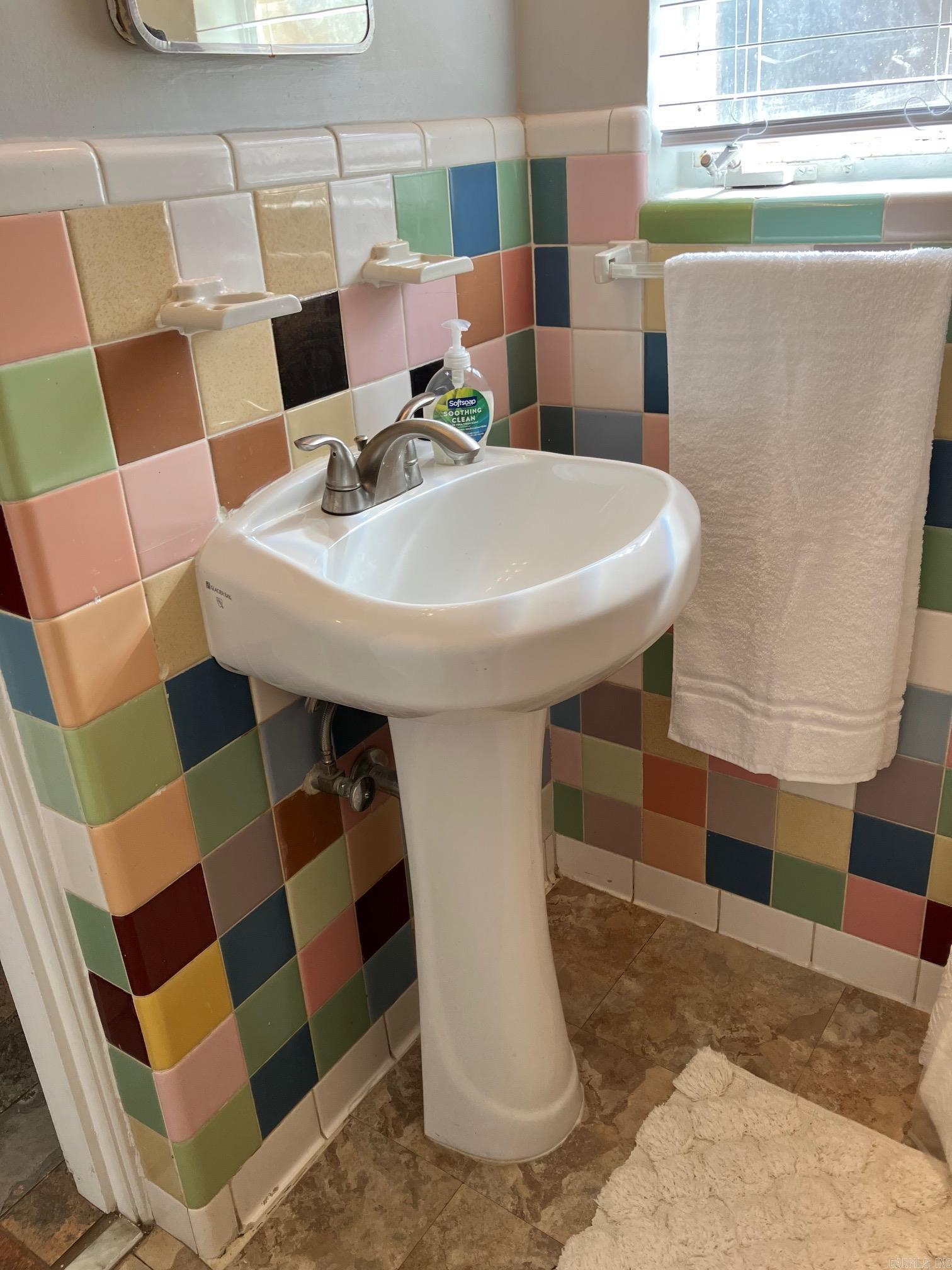 105 Chambers Pt  Hot Springs, AR