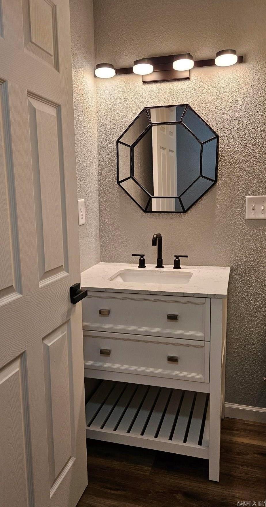 1004 Maddox St Street Corning, AR 72422