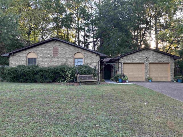 2104  Indian Trails  Jonesboro, AR