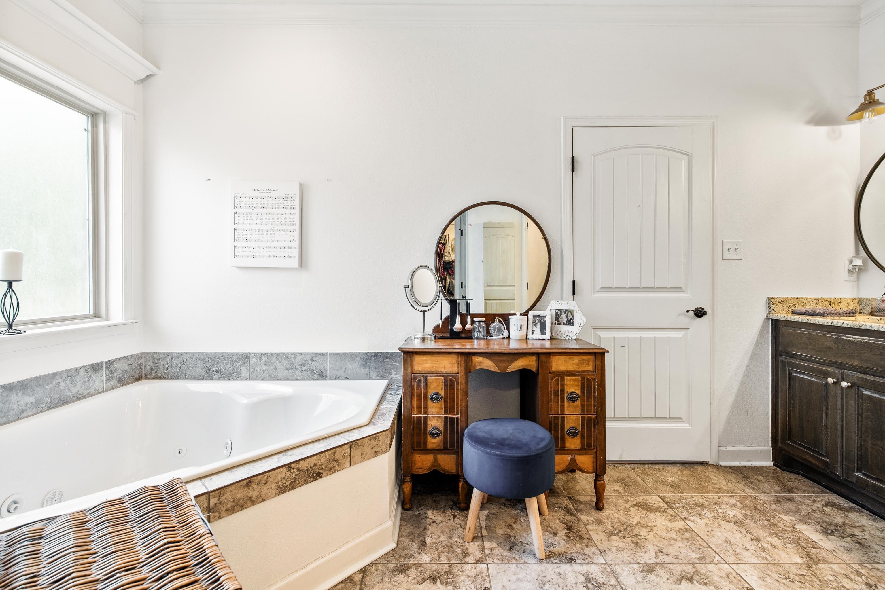 14800 Congo Ferndale  Alexander, AR