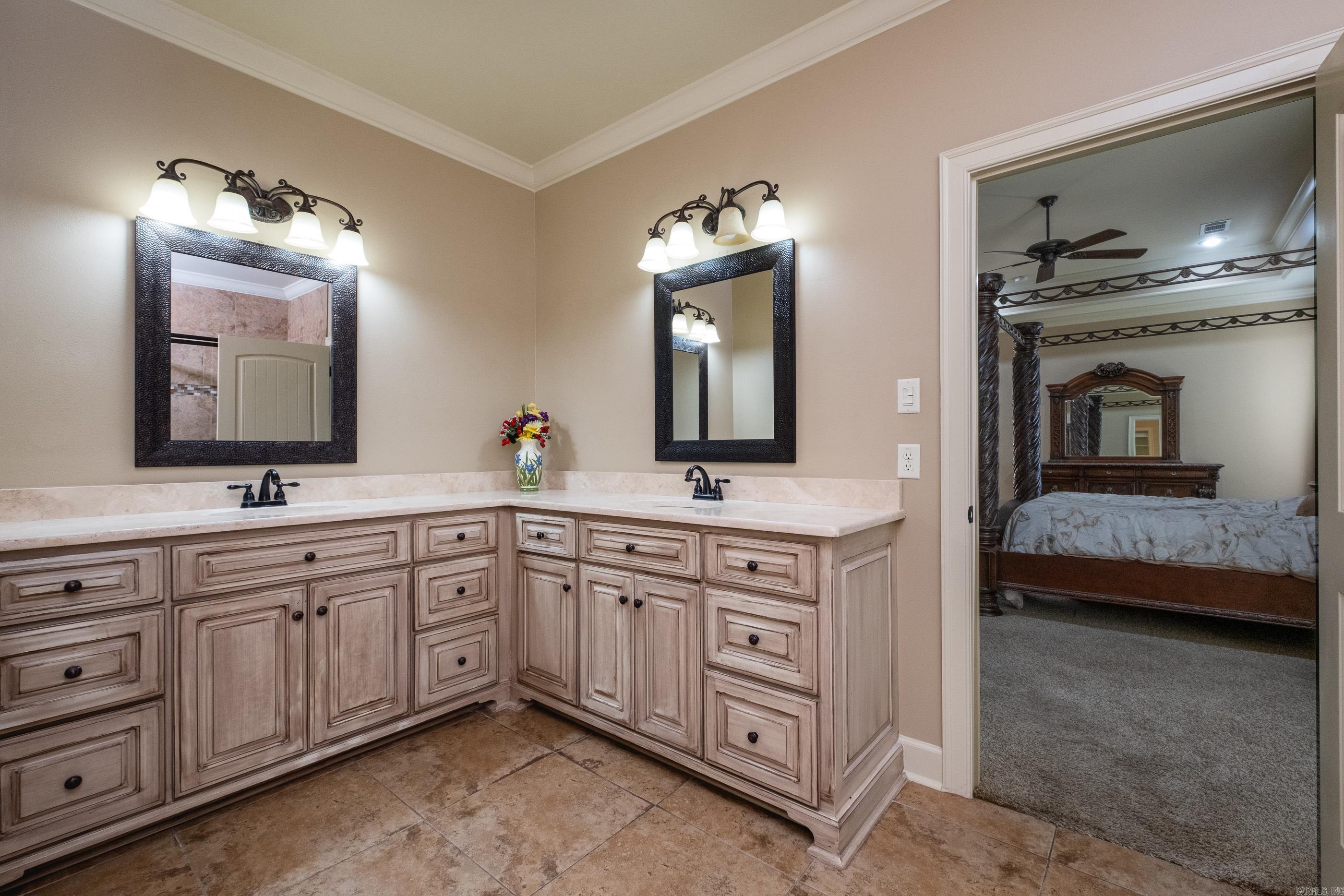 14 Longwell  Little Rock, AR