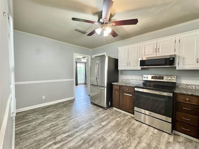 2204 E Lee Ave  Sherwood, AR