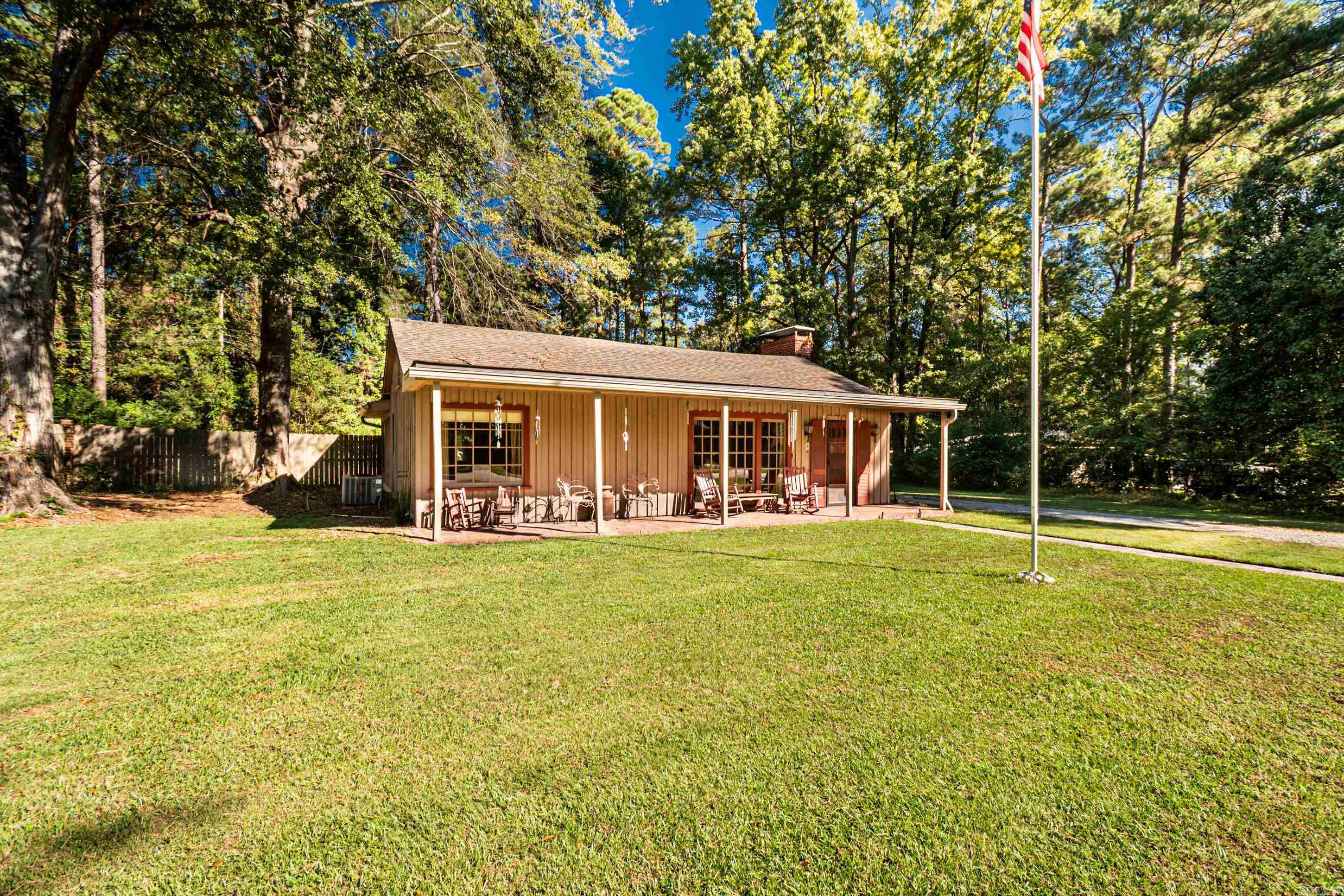 143 N Broadway  El Dorado, AR