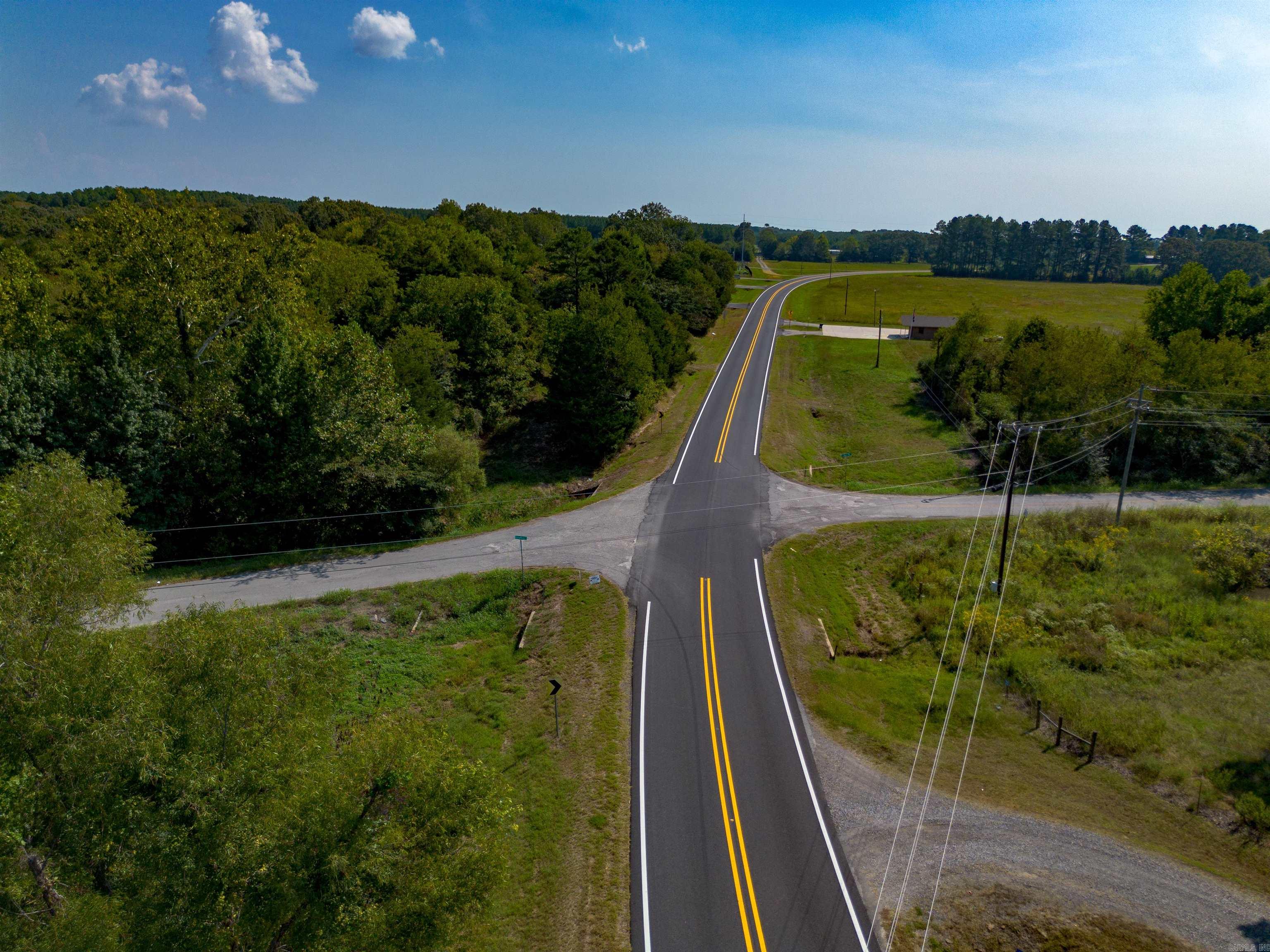 272 Hwy. 31  Romance, AR