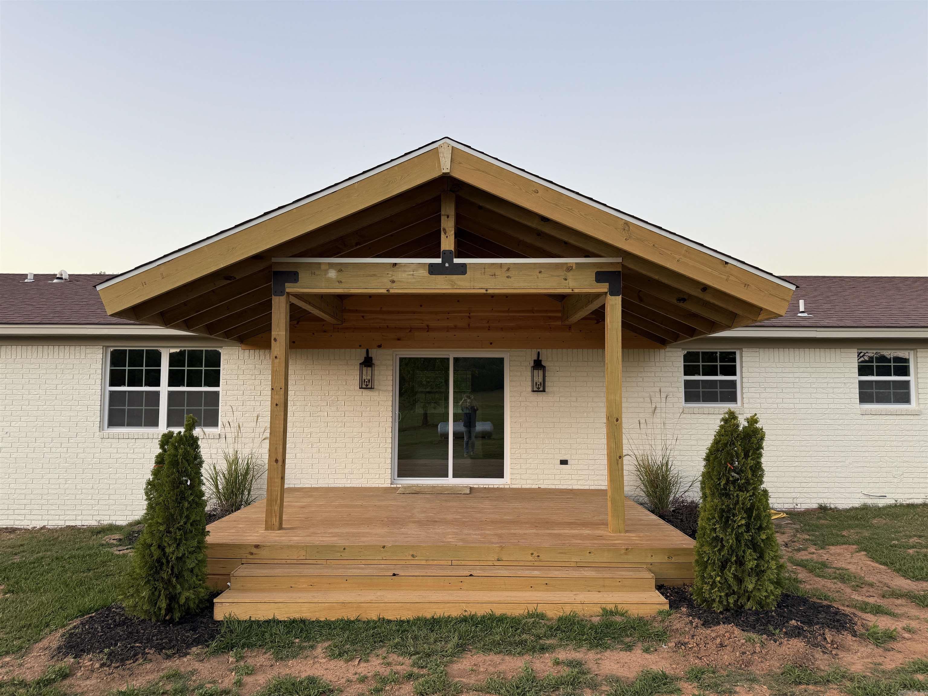 272 Hwy. 31  Romance, AR