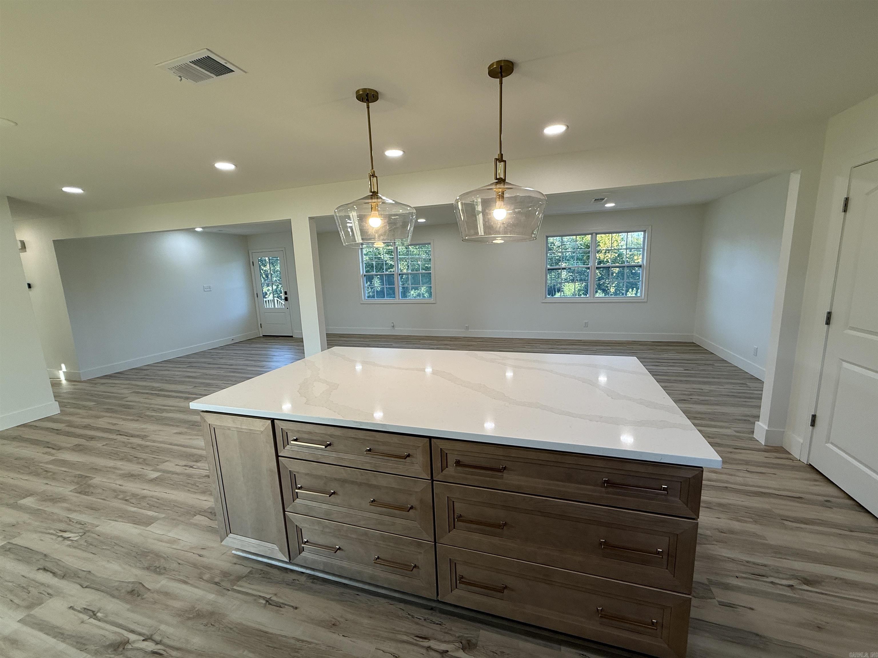 272 Hwy. 31  Romance, AR