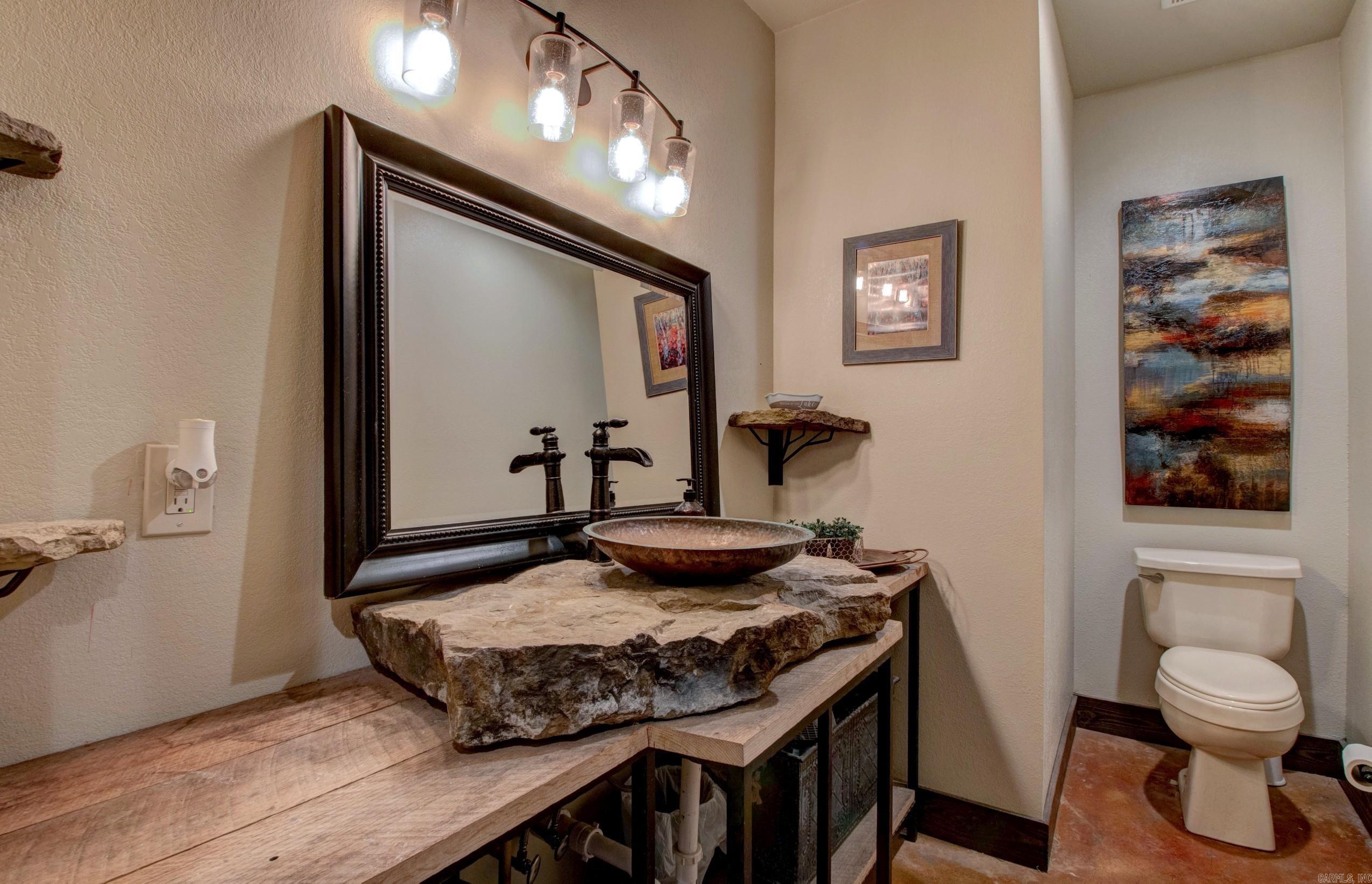 30 Cedar  Higden, AR