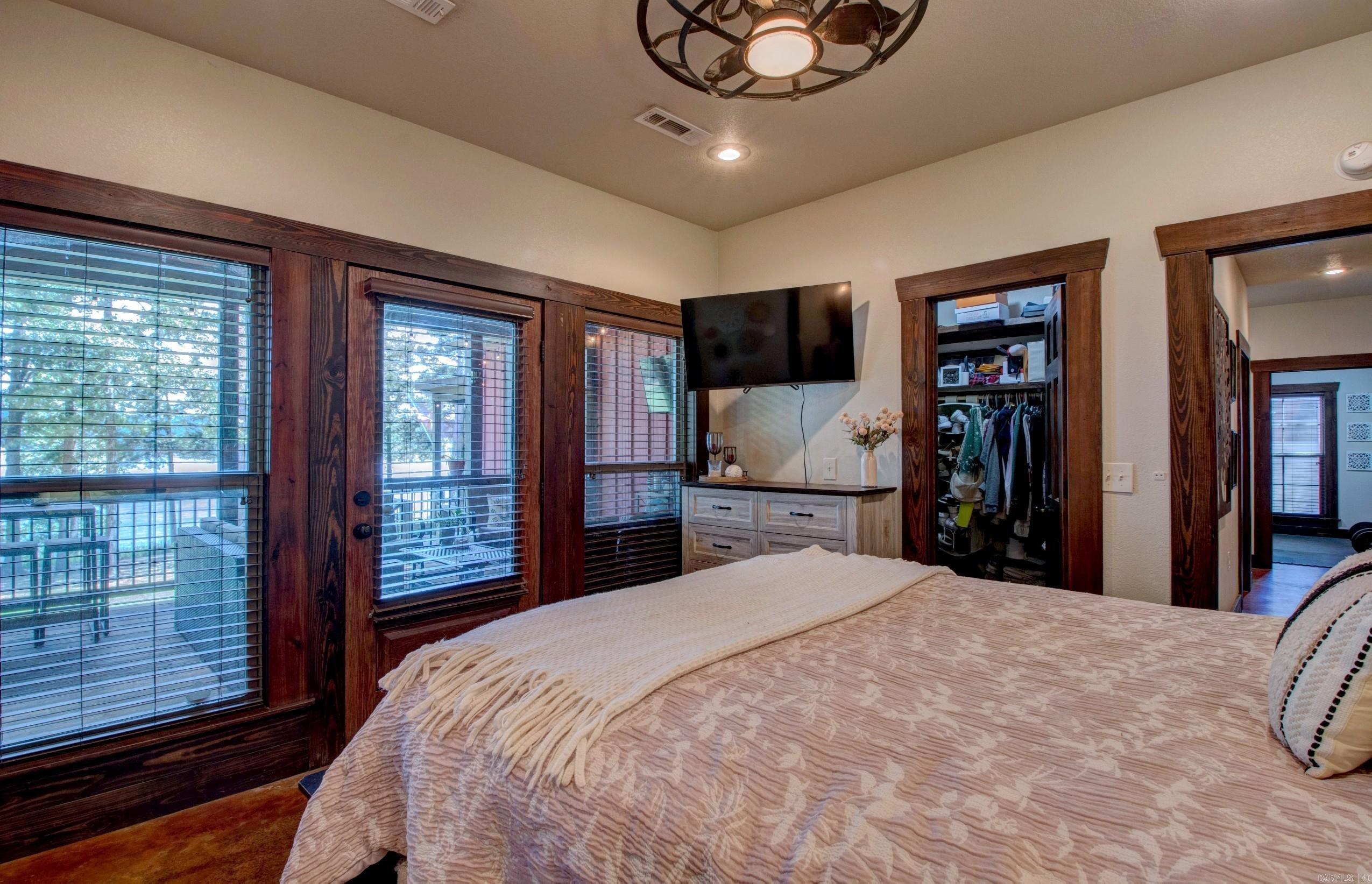 30 Cedar  Higden, AR