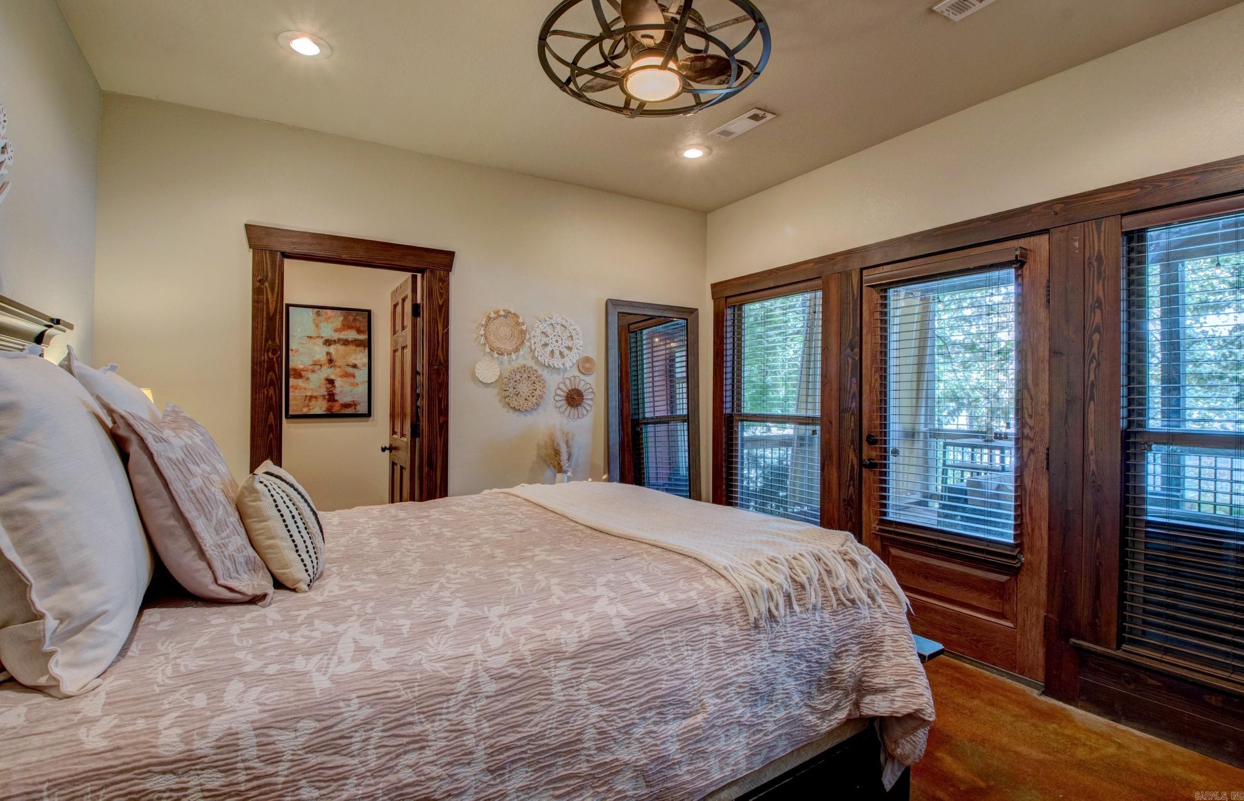 30 Cedar  Higden, AR