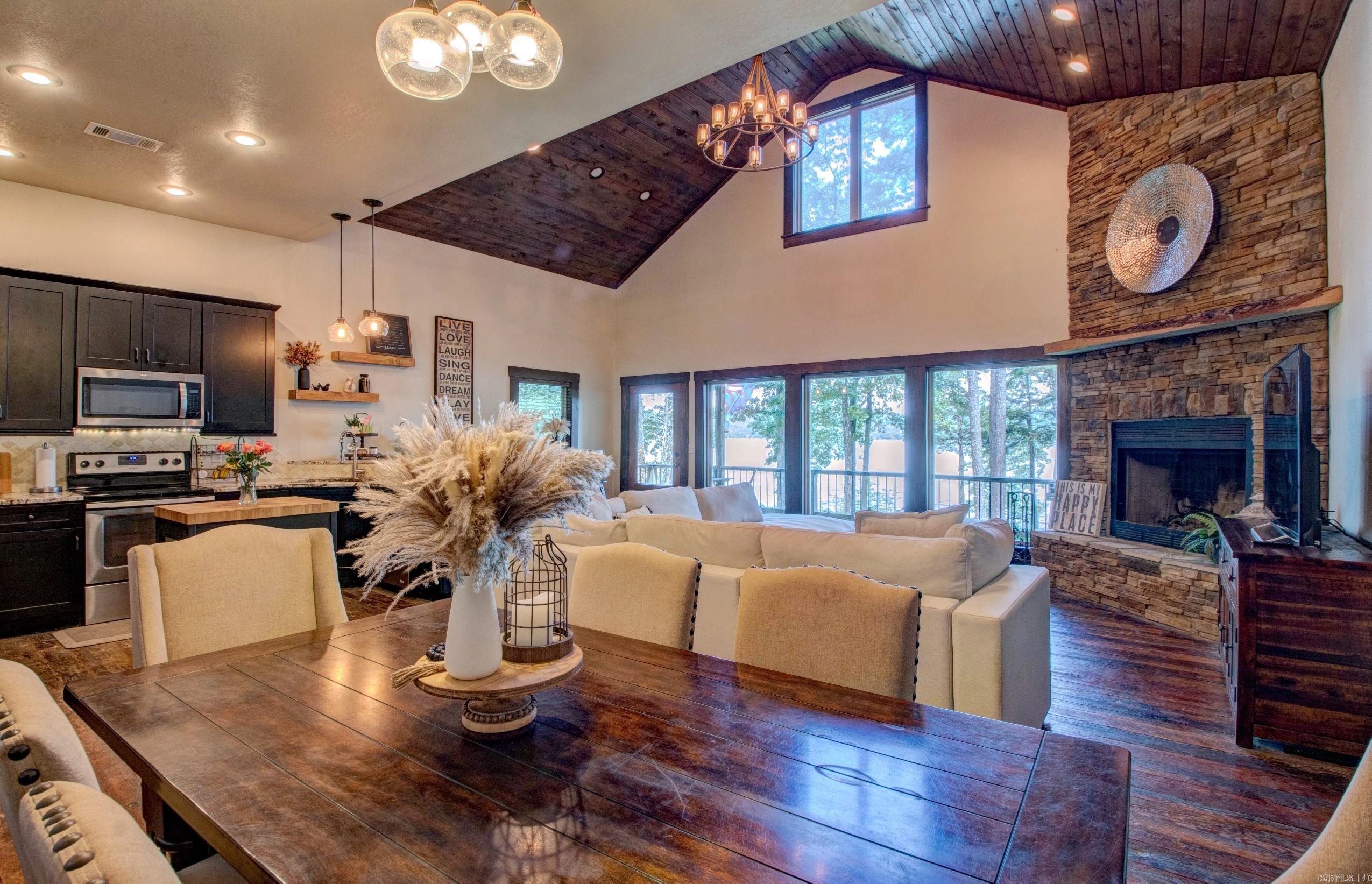 30 Cedar  Higden, AR