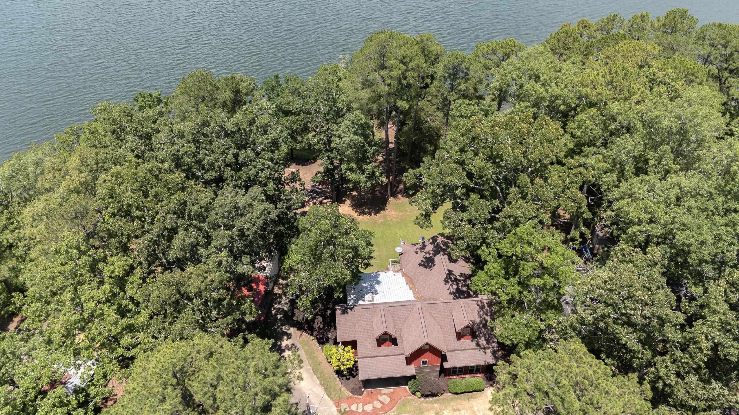 30 Cedar  Higden, AR