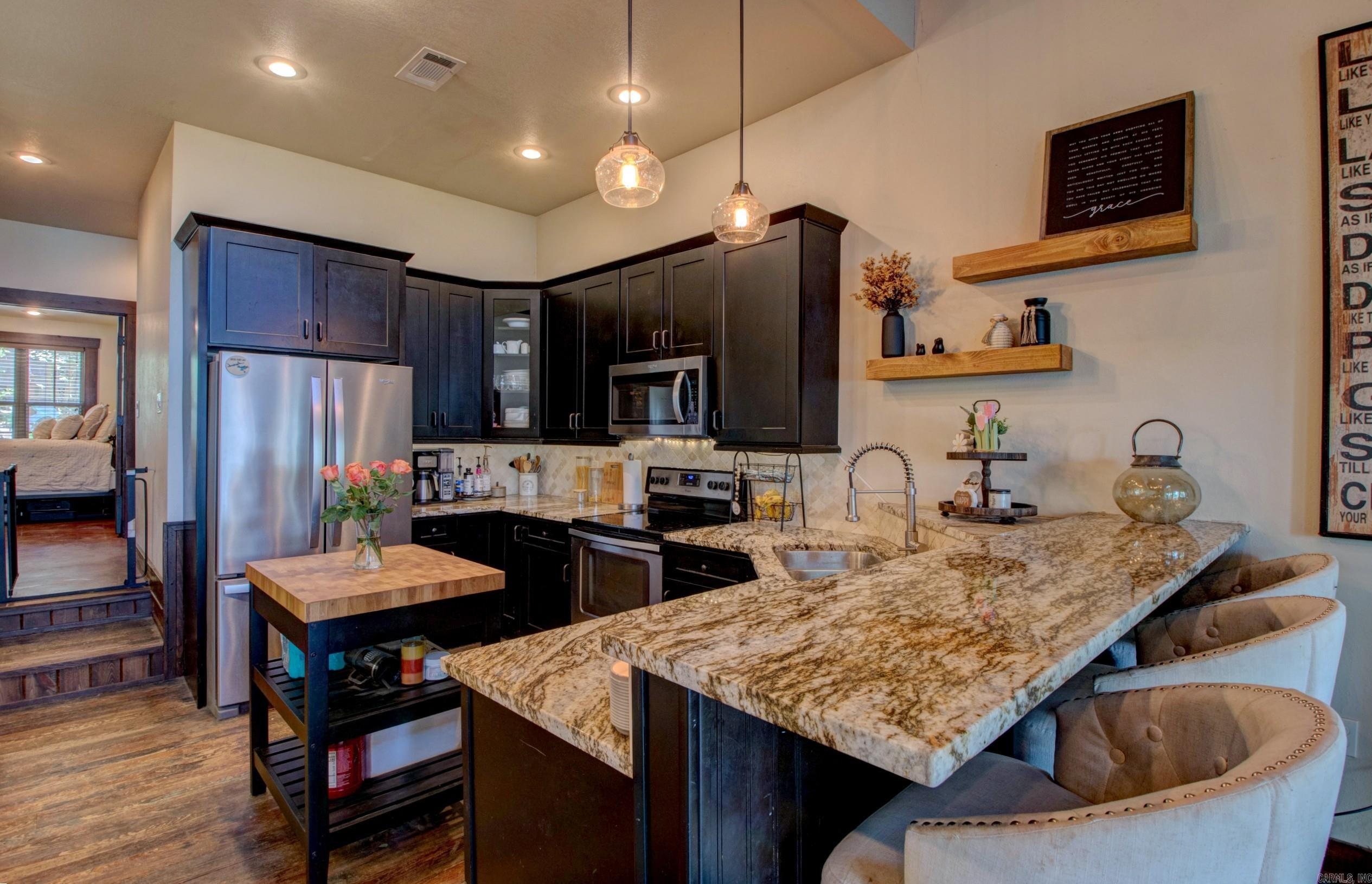 30 Cedar  Higden, AR