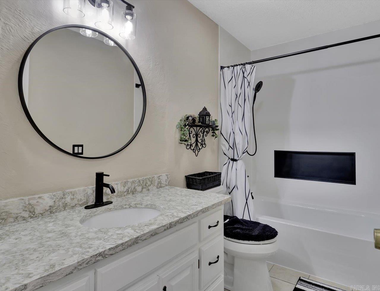 80 Almazan  Hot Springs Village, AR