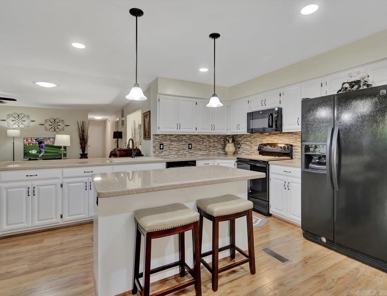 80 Almazan  Hot Springs Village, AR