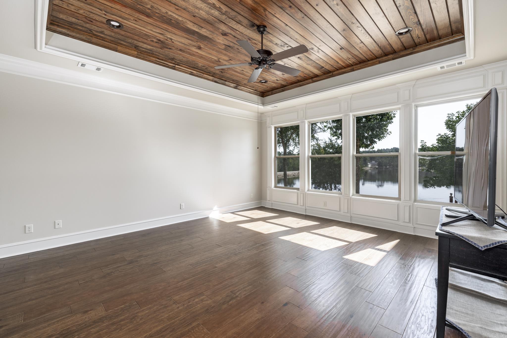 44 Linares  Hot Springs Village, AR