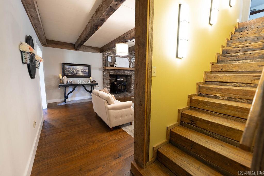 8 Chaffee Creek Trail Camden, AR 71701