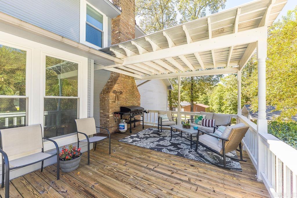 8 Chaffee Creek Trail Camden, AR 71701