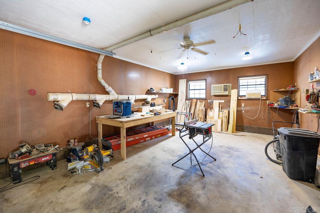 8 Chaffee Creek Trail Camden, AR 71701