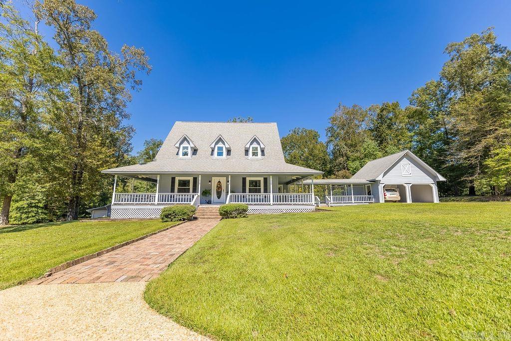 8 Chaffee Creek Trail Camden, AR 71701