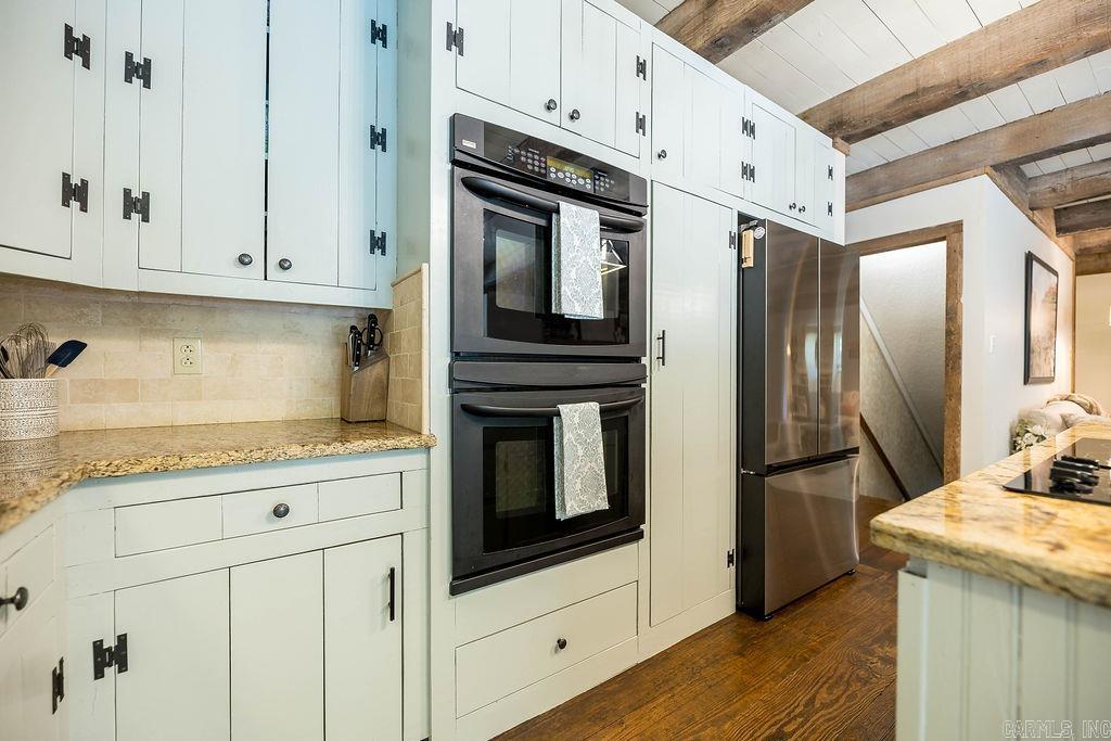 8 Chaffee Creek Trail Camden, AR 71701