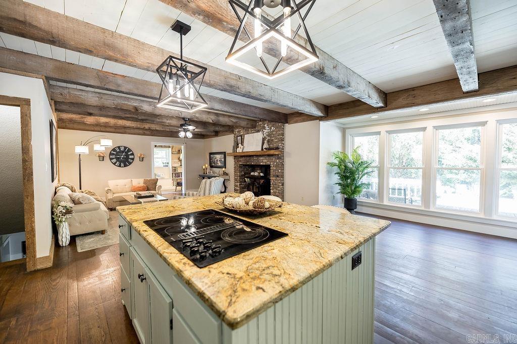 8 Chaffee Creek Trail Camden, AR 71701